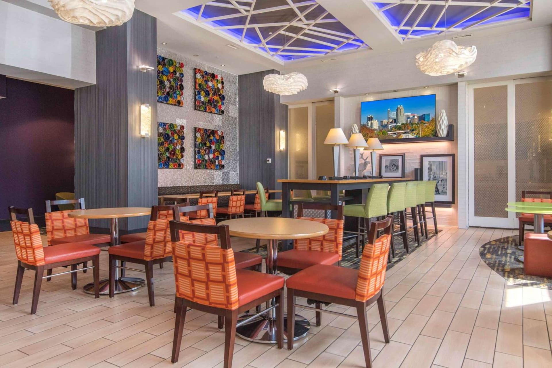 Hampton Inn & Suites Raleigh-Durham Airport-Brier Creek gallery photo in Raleigh, NC — image 12