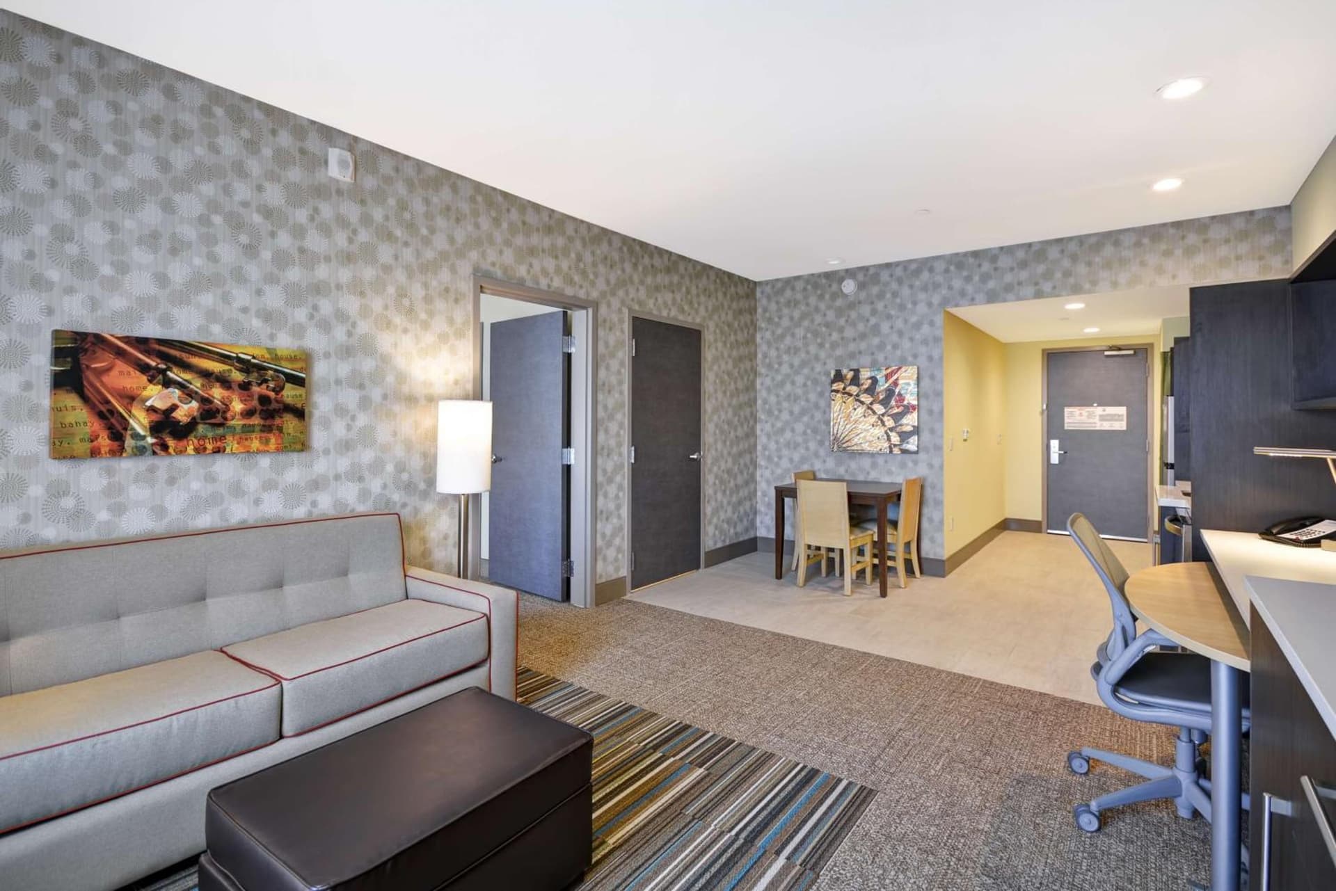 Home2 Suites By Hilton Hanford Lemoore gallery photo in Hanford, CA — image 7