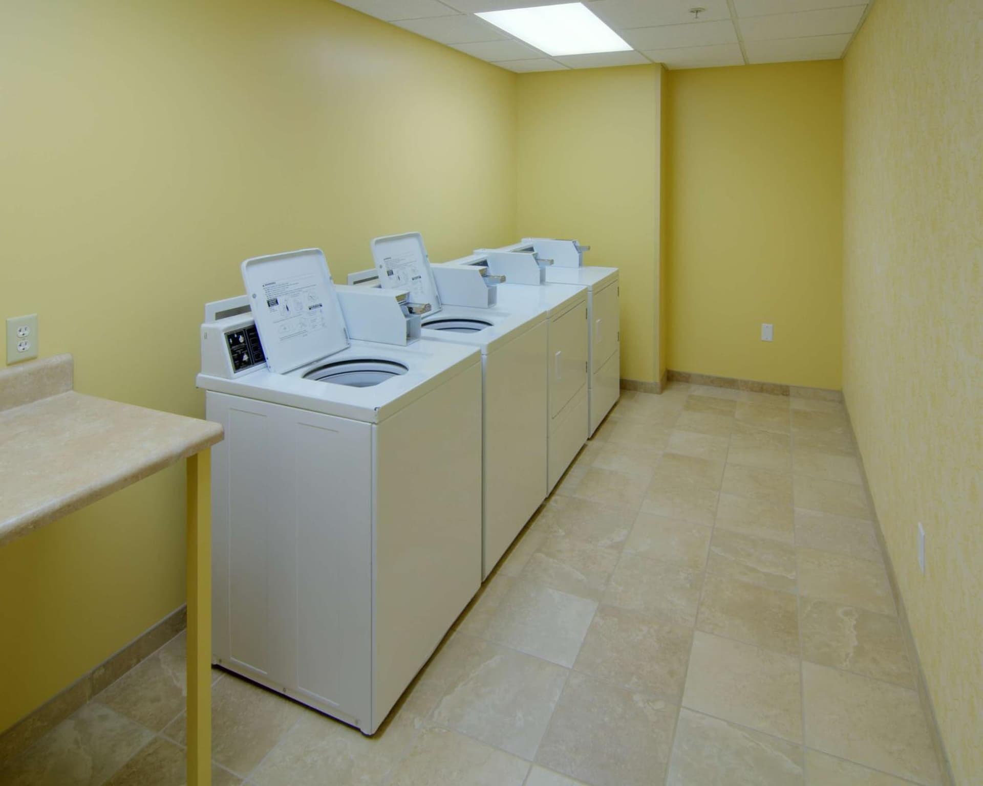 Hampton Inn & Suites Raleigh-Durham Airport-Brier Creek interior in Raleigh, NC — gallery photo 2