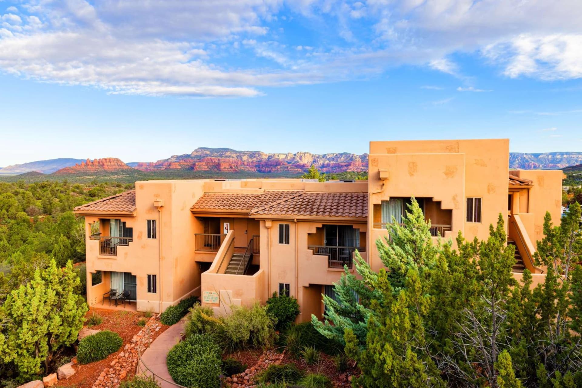 Hilton Vacation Club Sedona Summit featured exterior or lobby in Sedona, AZ — similar hotel