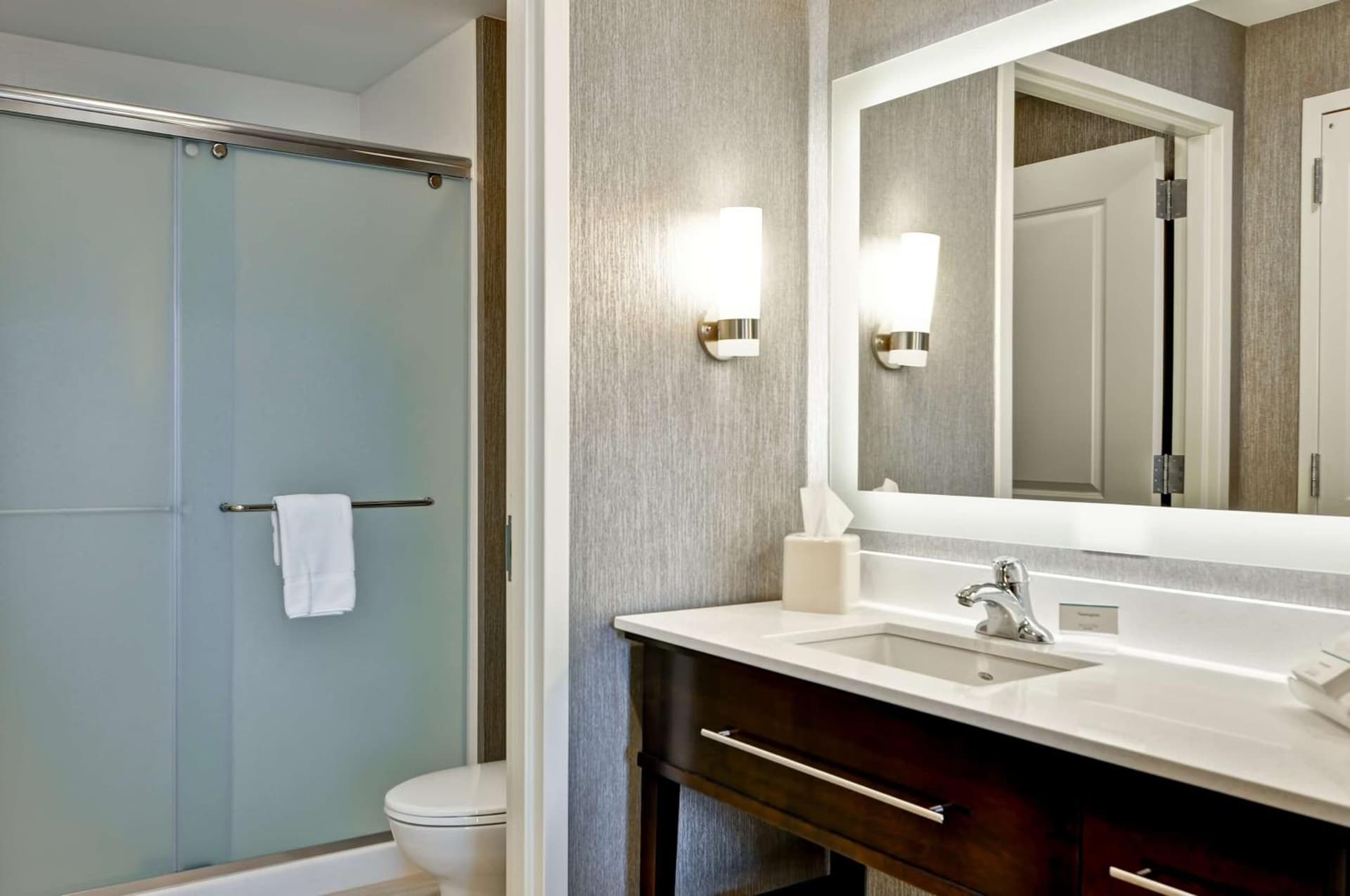 Homewood Suites By Hilton Schenectady gallery photo in Schenectady, NY — image 39