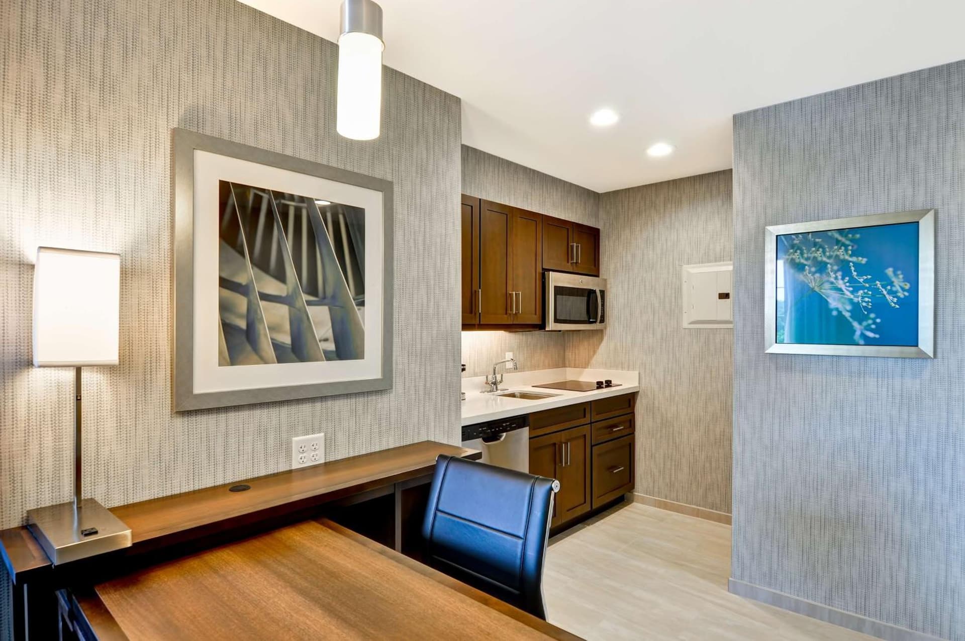 Homewood Suites By Hilton Schenectady gallery photo in Schenectady, NY — image 27