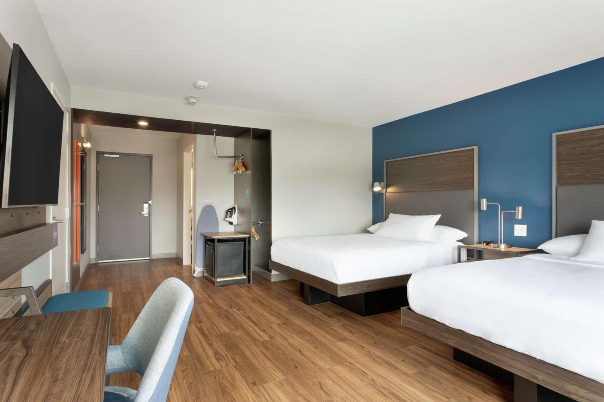 Tru By Hilton Frisco Dallas, Tx interior in Frisco, TX — gallery photo 2