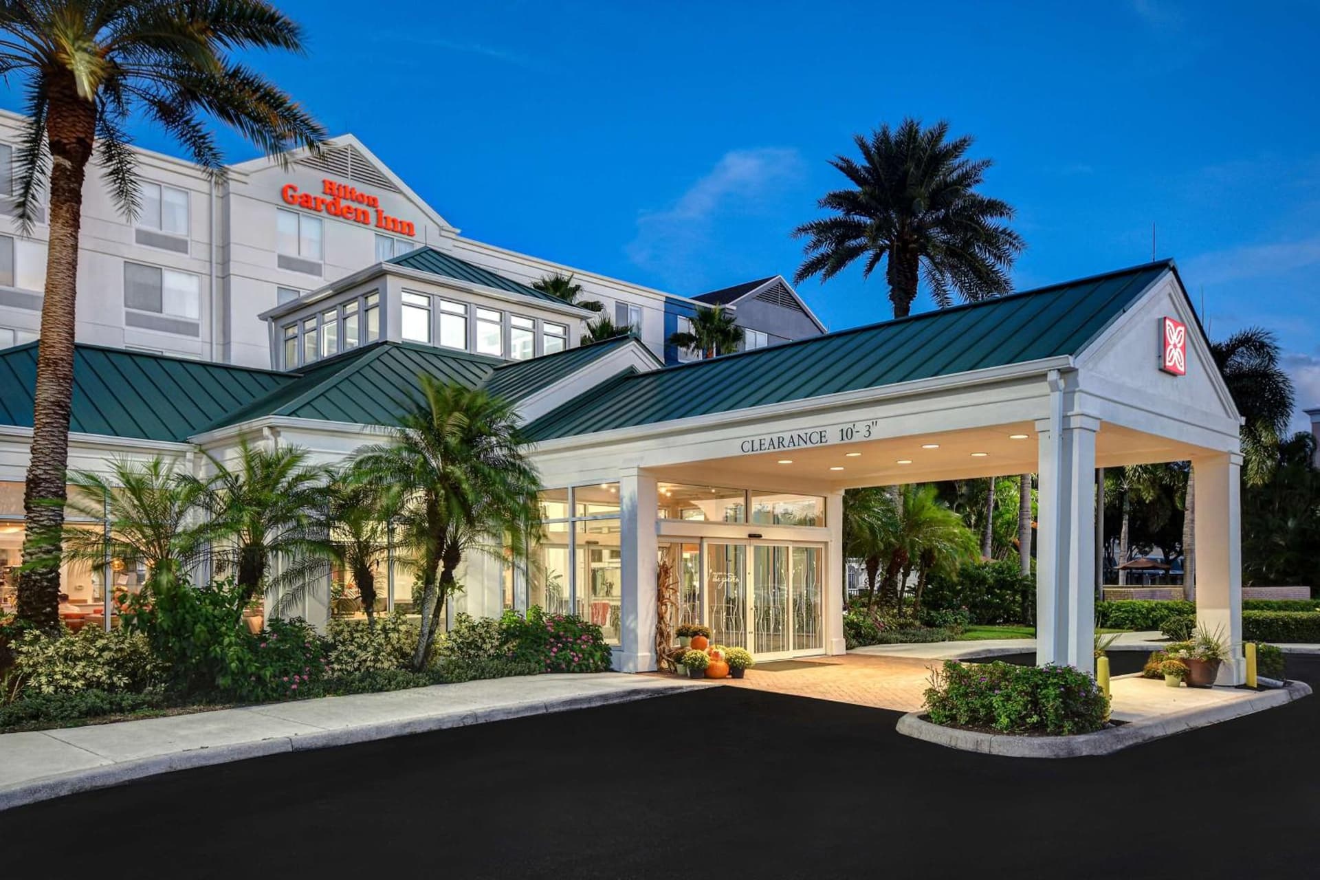 Hilton Garden Inn Fort Myers property views in Fort Myers, FL — gallery photo 3