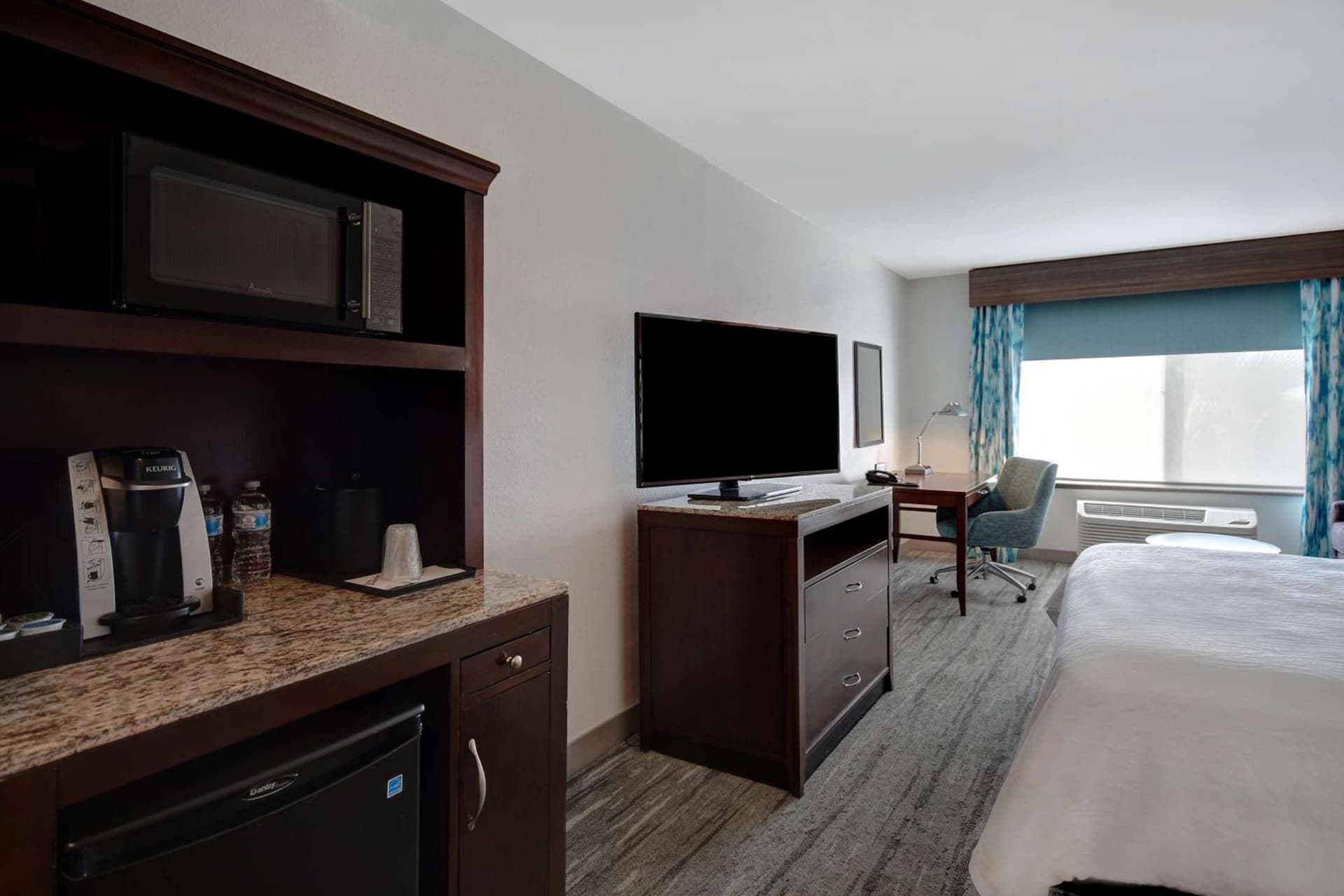 Hilton Garden Inn Fort Myers interior in Fort Myers, FL — gallery photo 2