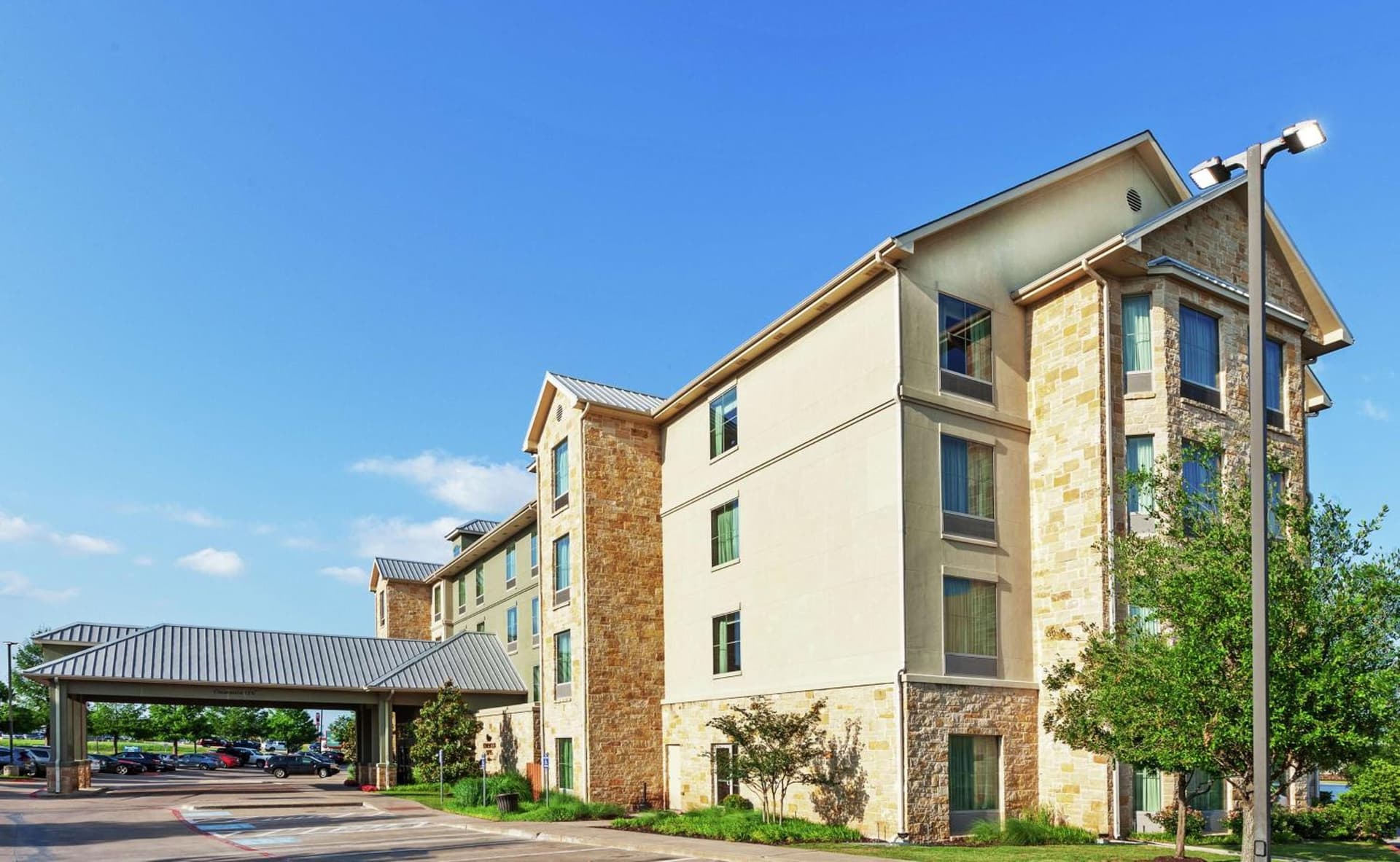 Homewood Suites by Hilton Waco interior in Waco, TX — gallery photo 2