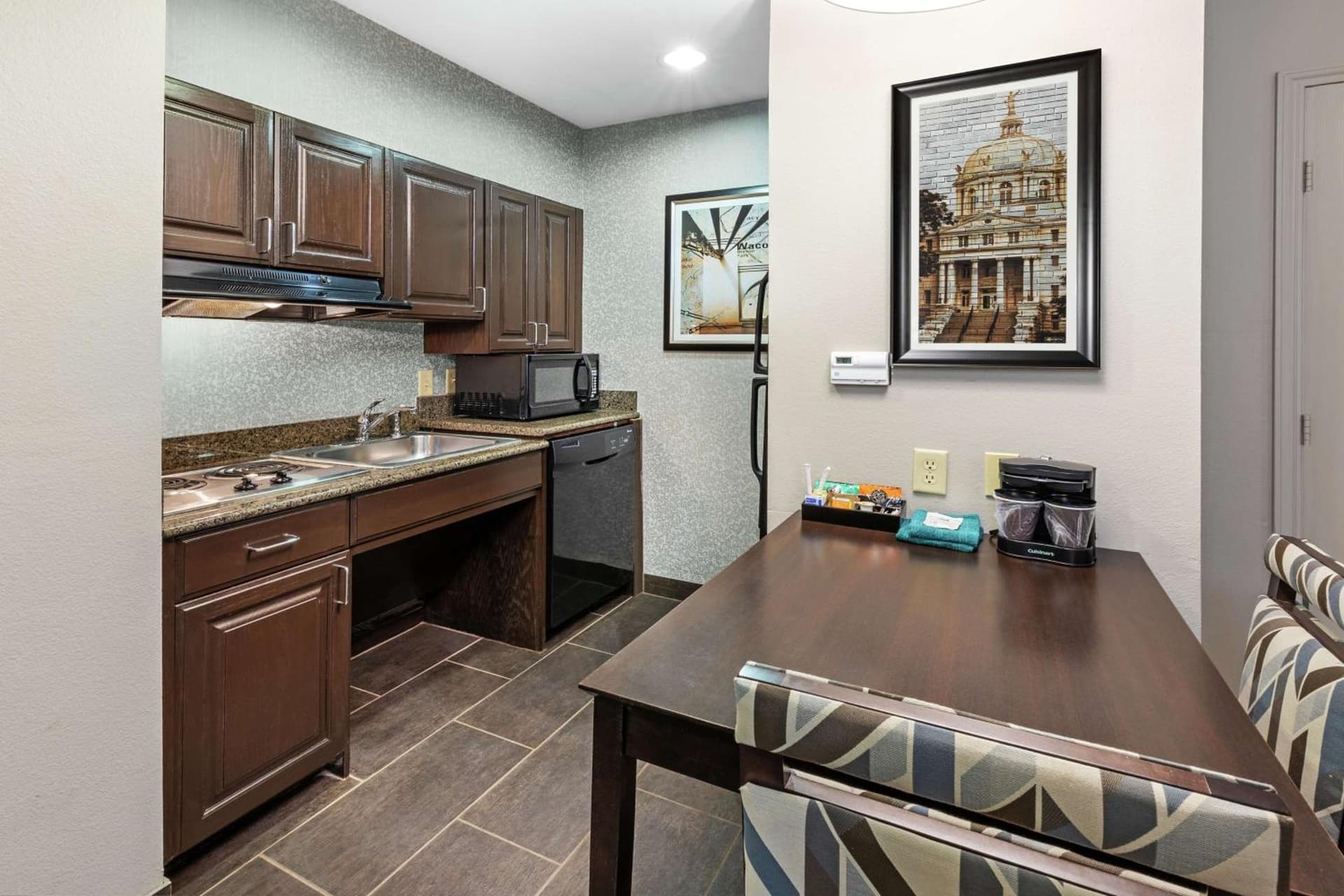 Homewood Suites by Hilton Waco gallery photo in Waco, TX — image 24