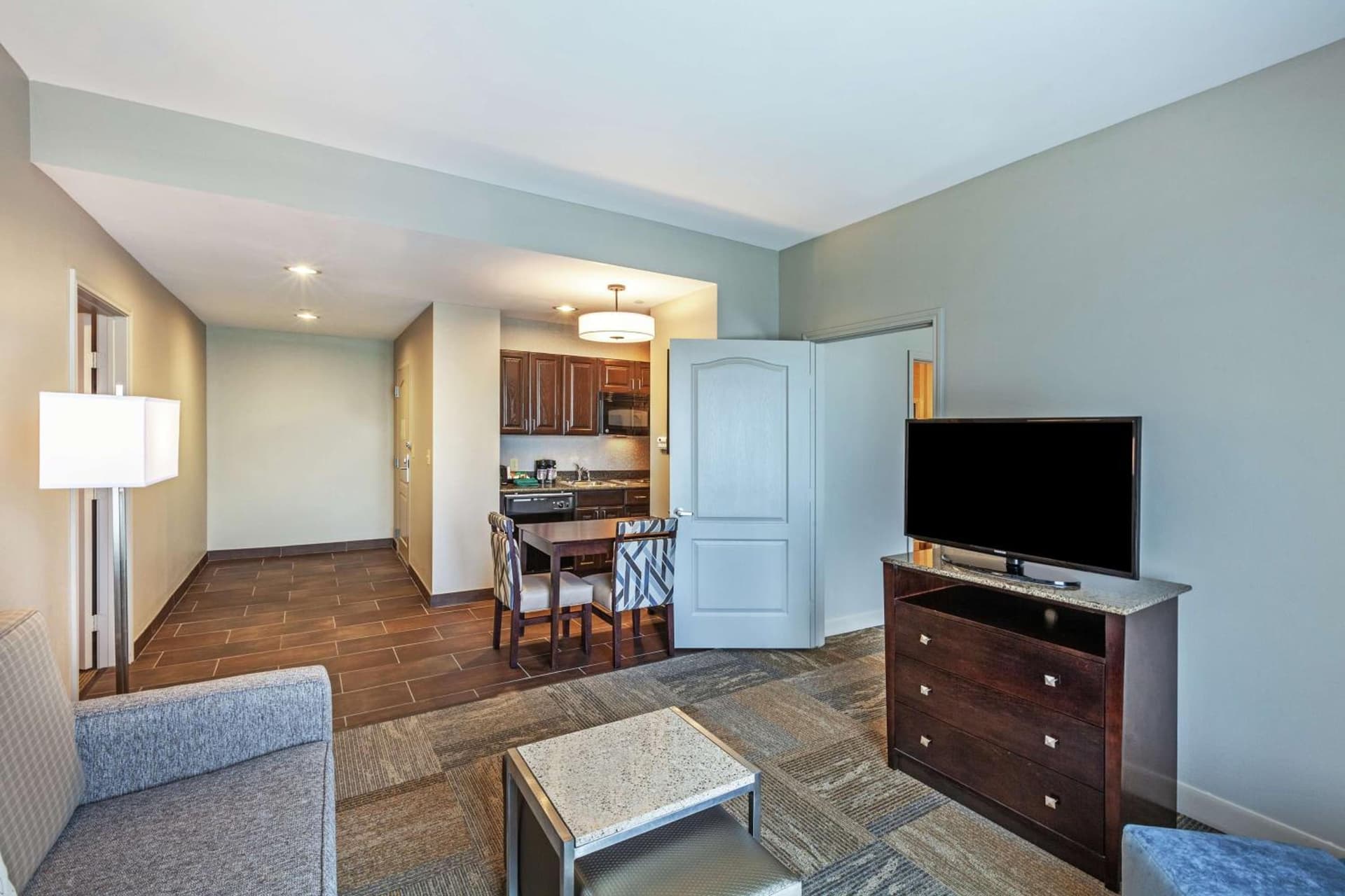 Homewood Suites by Hilton Waco gallery photo in Waco, TX — image 9