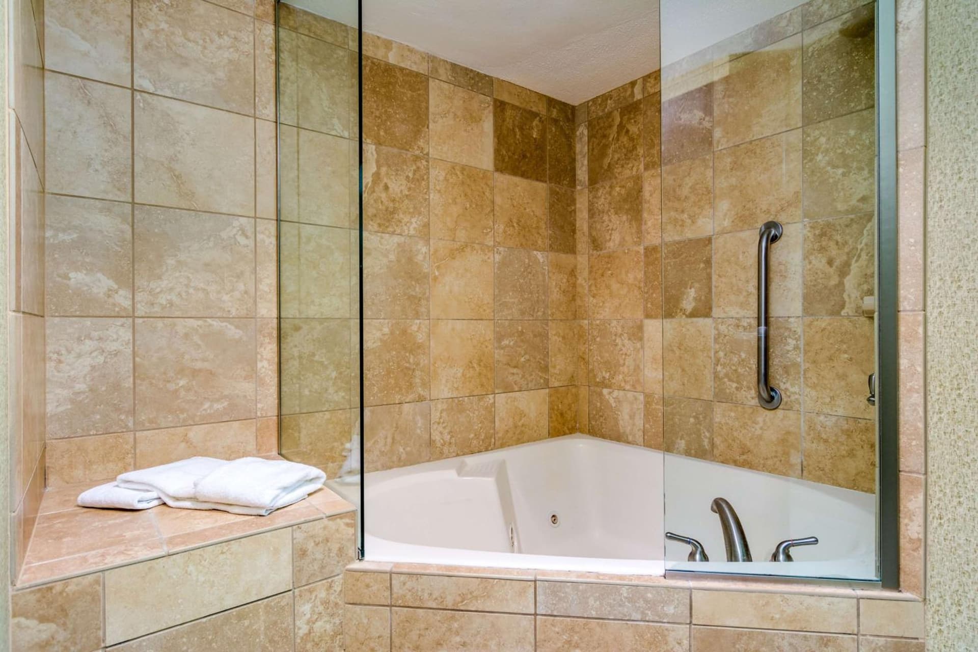 Hampton Inn Johnson City gallery photo in Johnson City, TN — image 21
