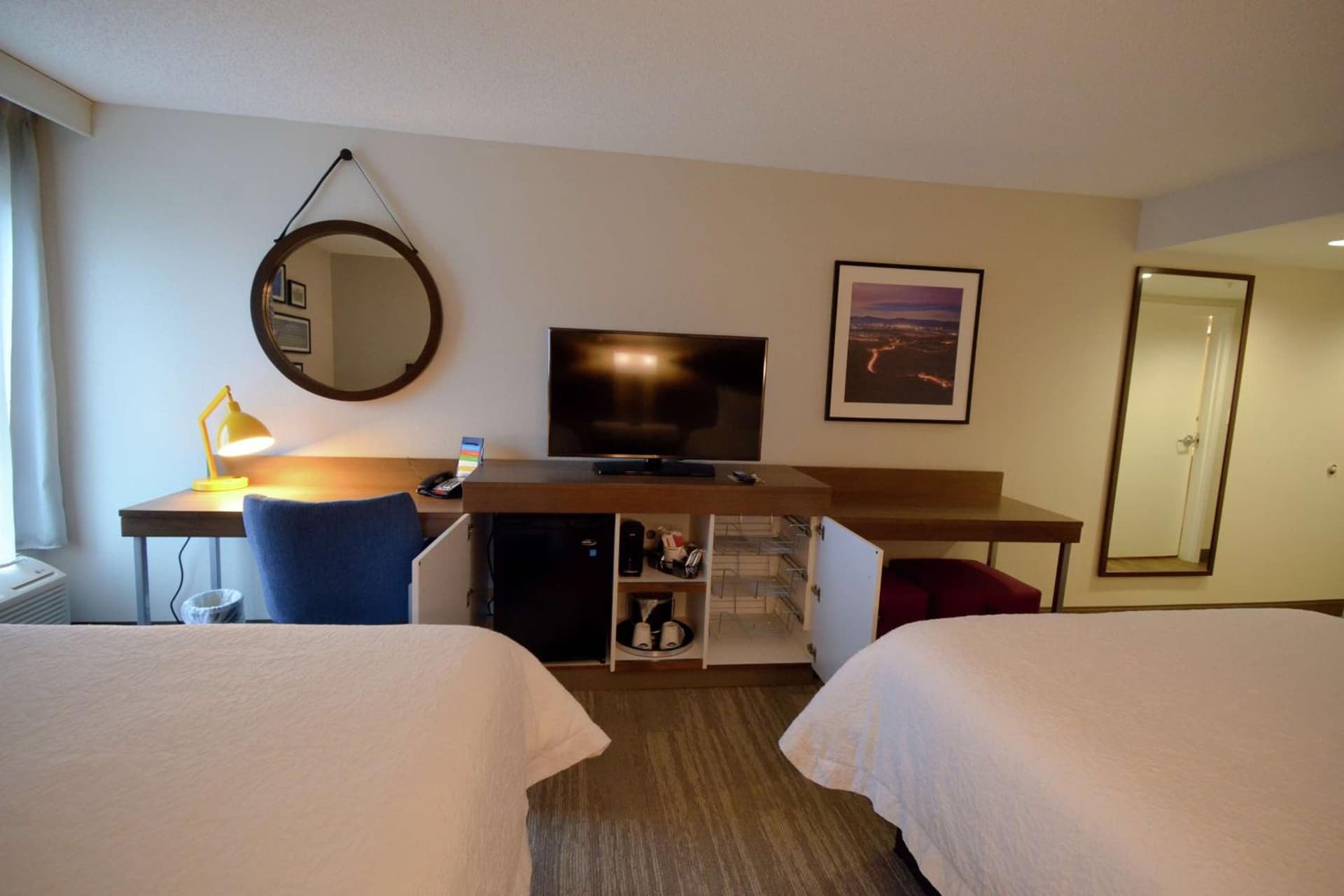 Hampton Inn Salem East - Electric Road gallery photo in Salem, VA — image 15