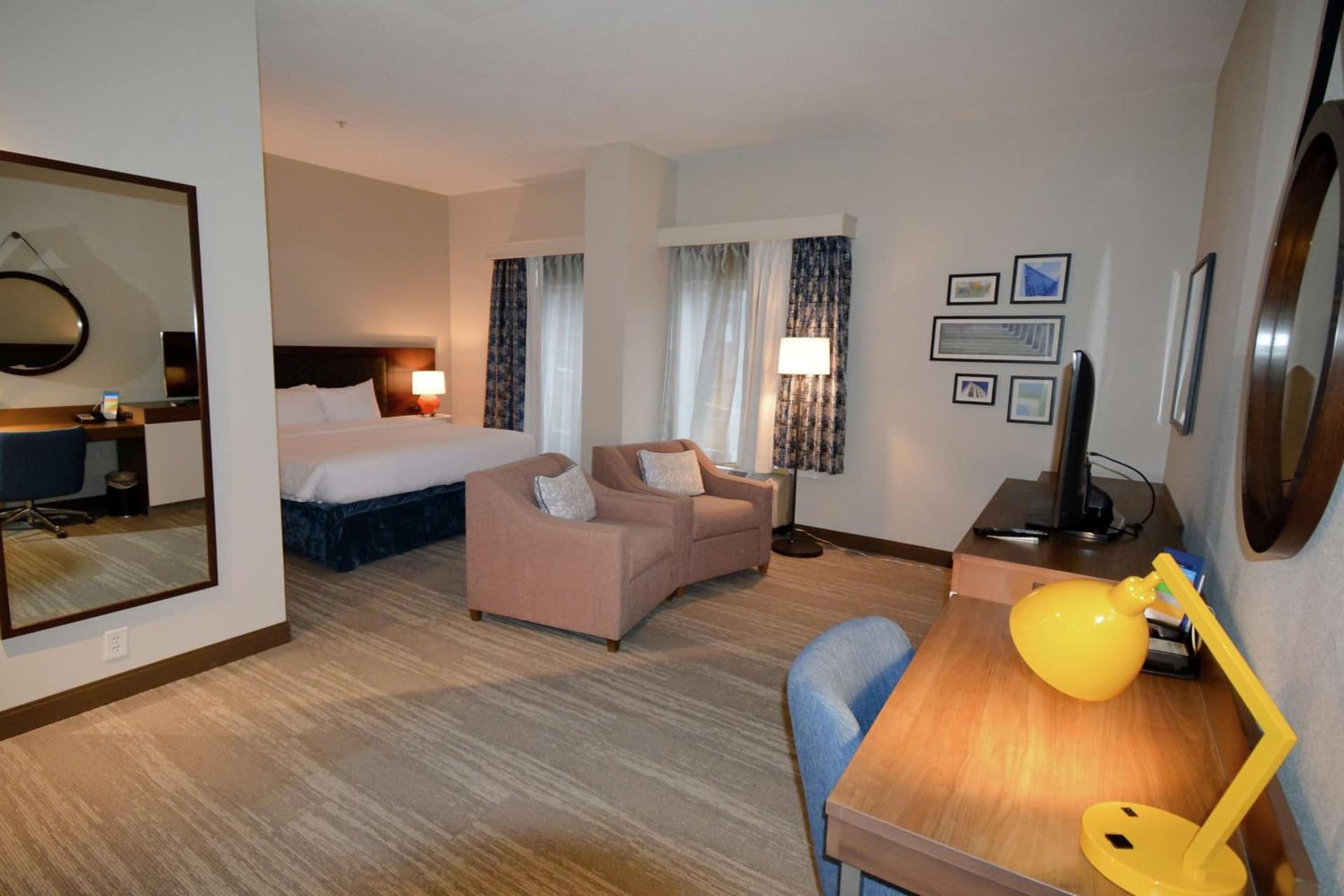 Hampton Inn Salem East - Electric Road gallery photo in Salem, VA — image 32