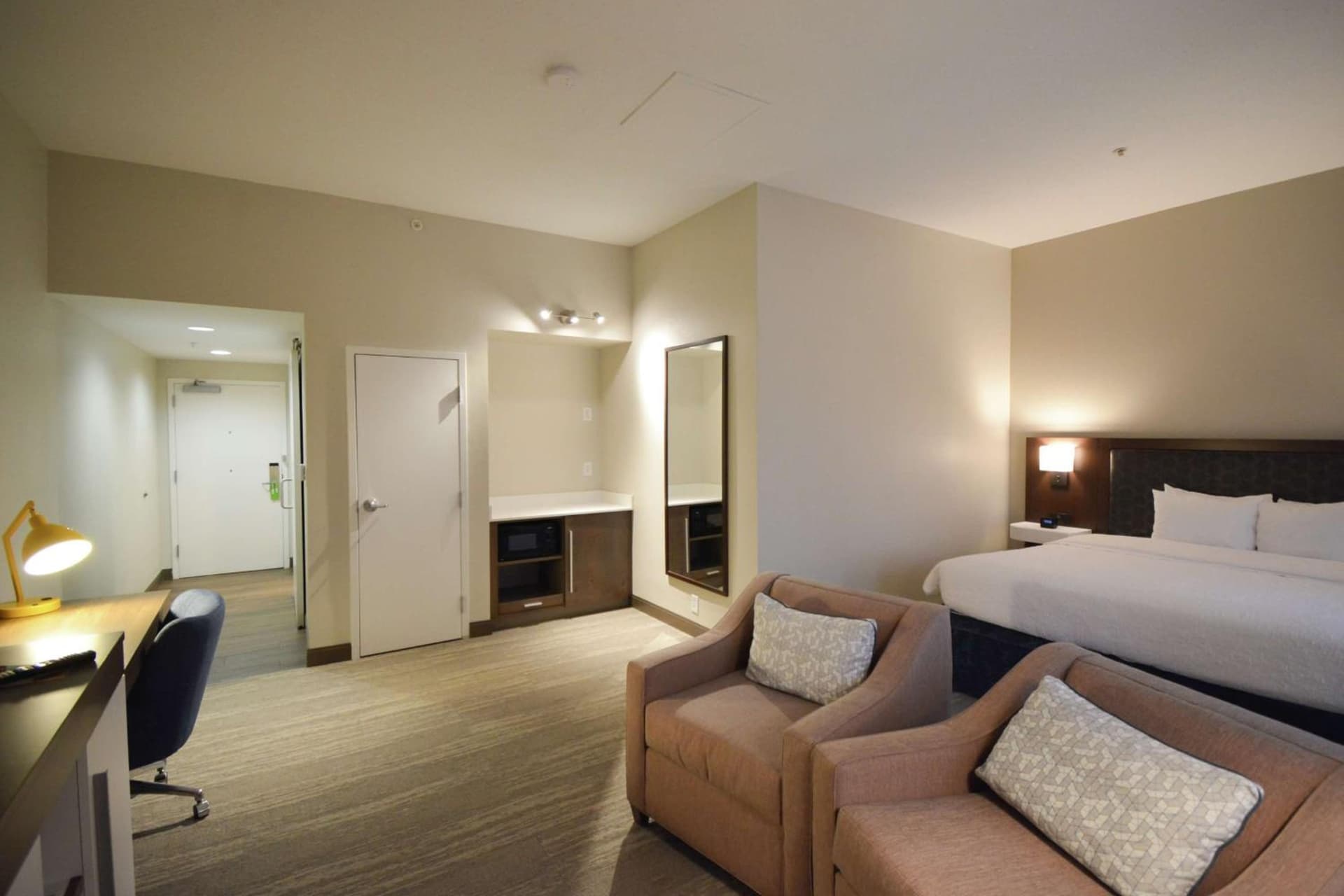 Hampton Inn Salem East - Electric Road gallery photo in Salem, VA — image 26