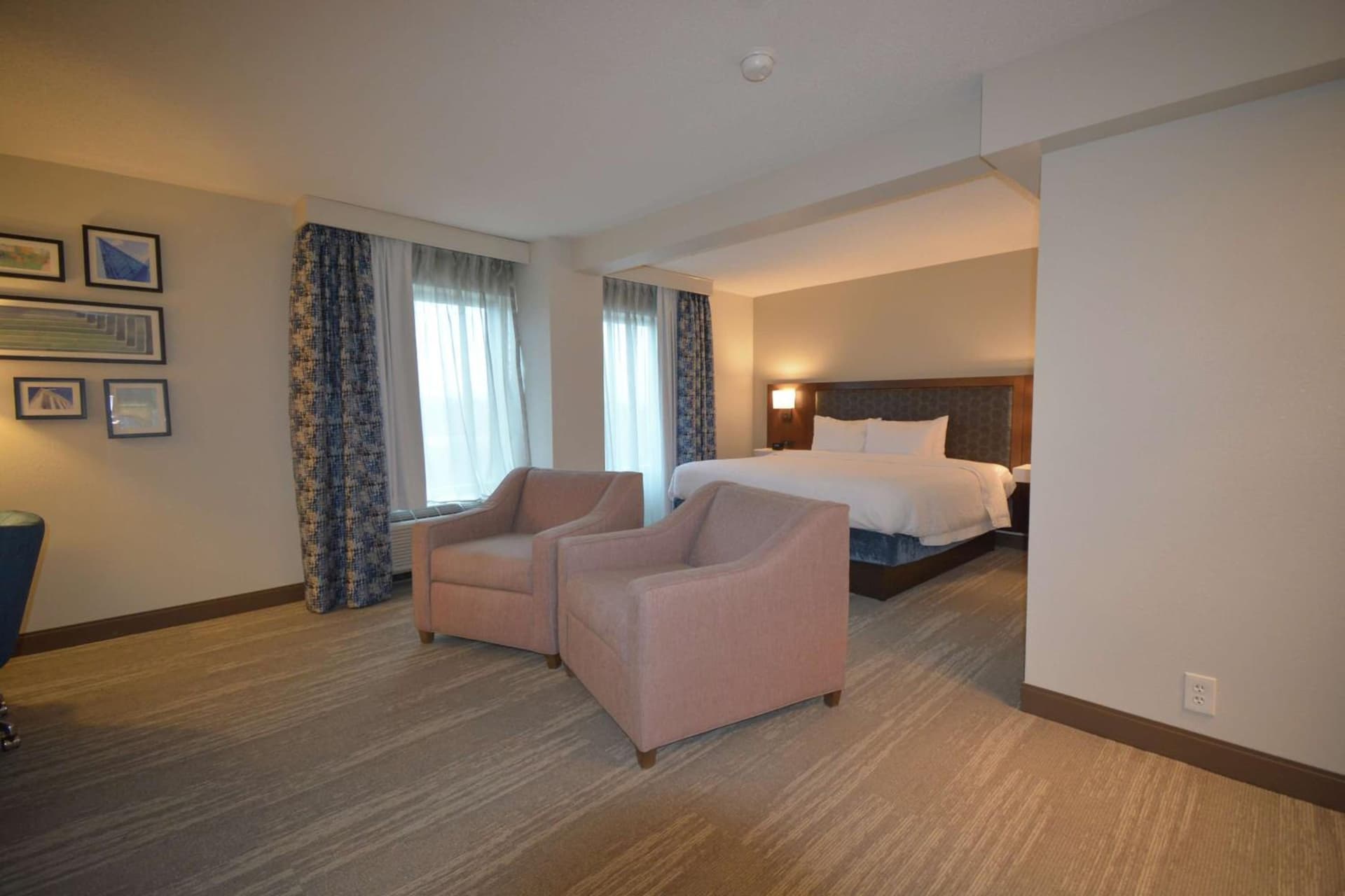 Hampton Inn Salem East - Electric Road gallery photo in Salem, VA — image 39