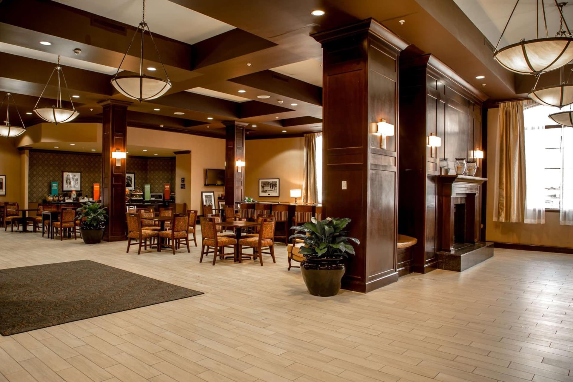 Hampton Inn & Suites Albany-Downtown gallery photo in Albany, NY — image 33