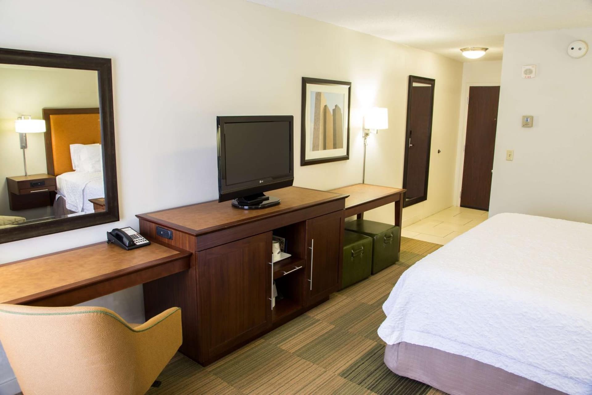 Hampton Inn & Suites Albany-Downtown gallery photo in Albany, NY — image 21