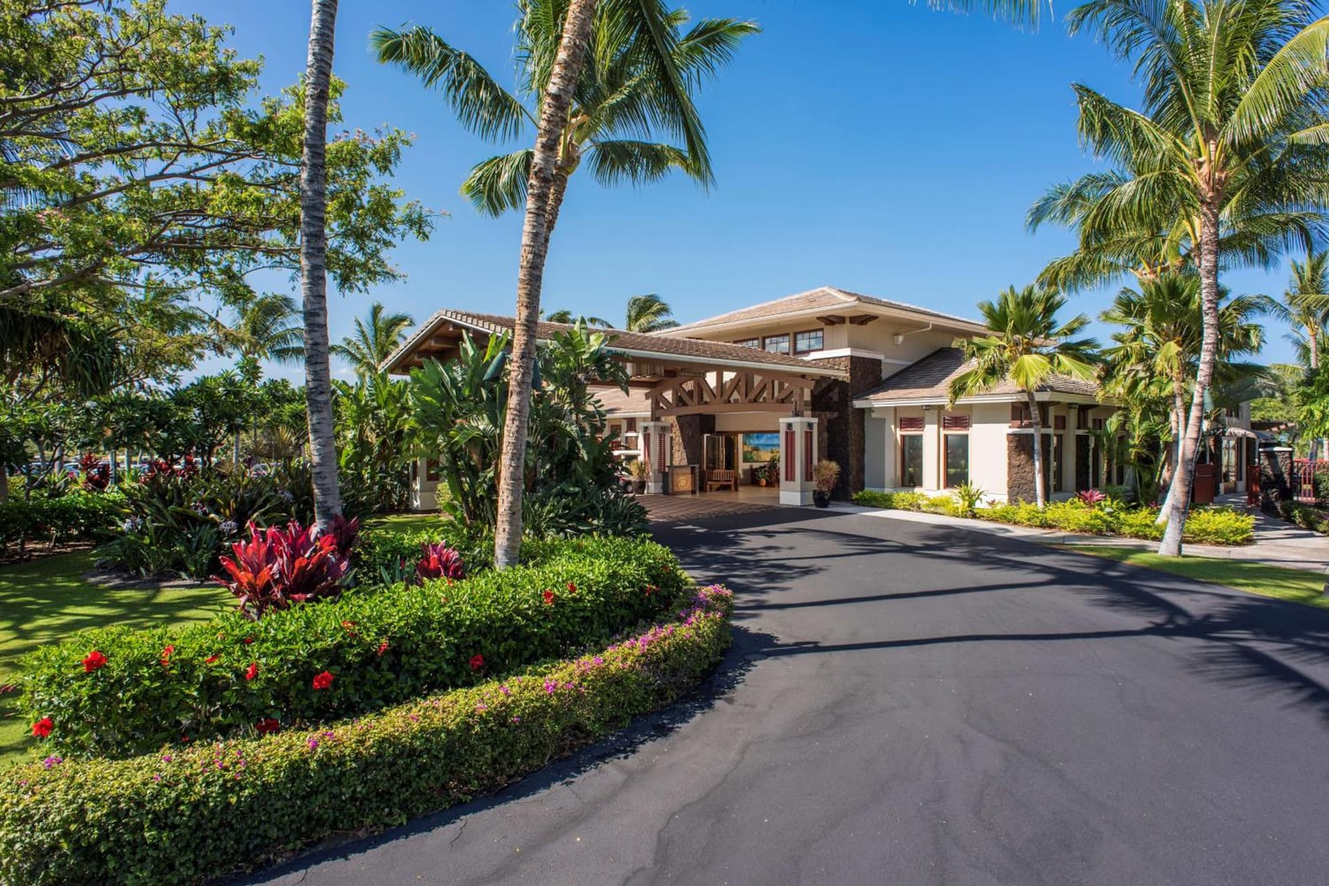 Hilton Grand Vacations Club Kohala Suites Waikoloa featured exterior or lobby in Waikoloa, HI — similar hotel