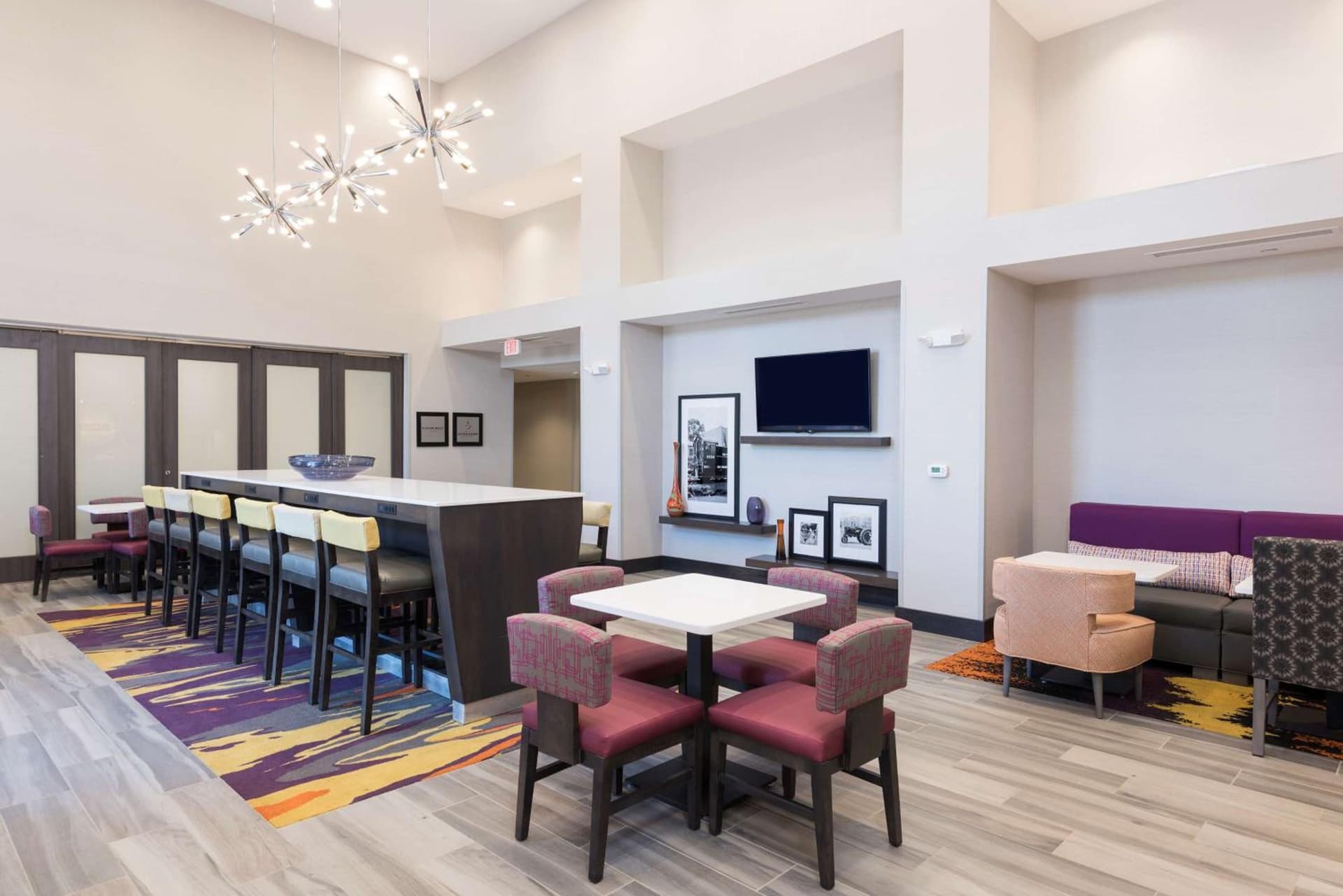 Hampton Inn & Suites West Lafayette, In interior in West Lafayette, IN — gallery photo 2