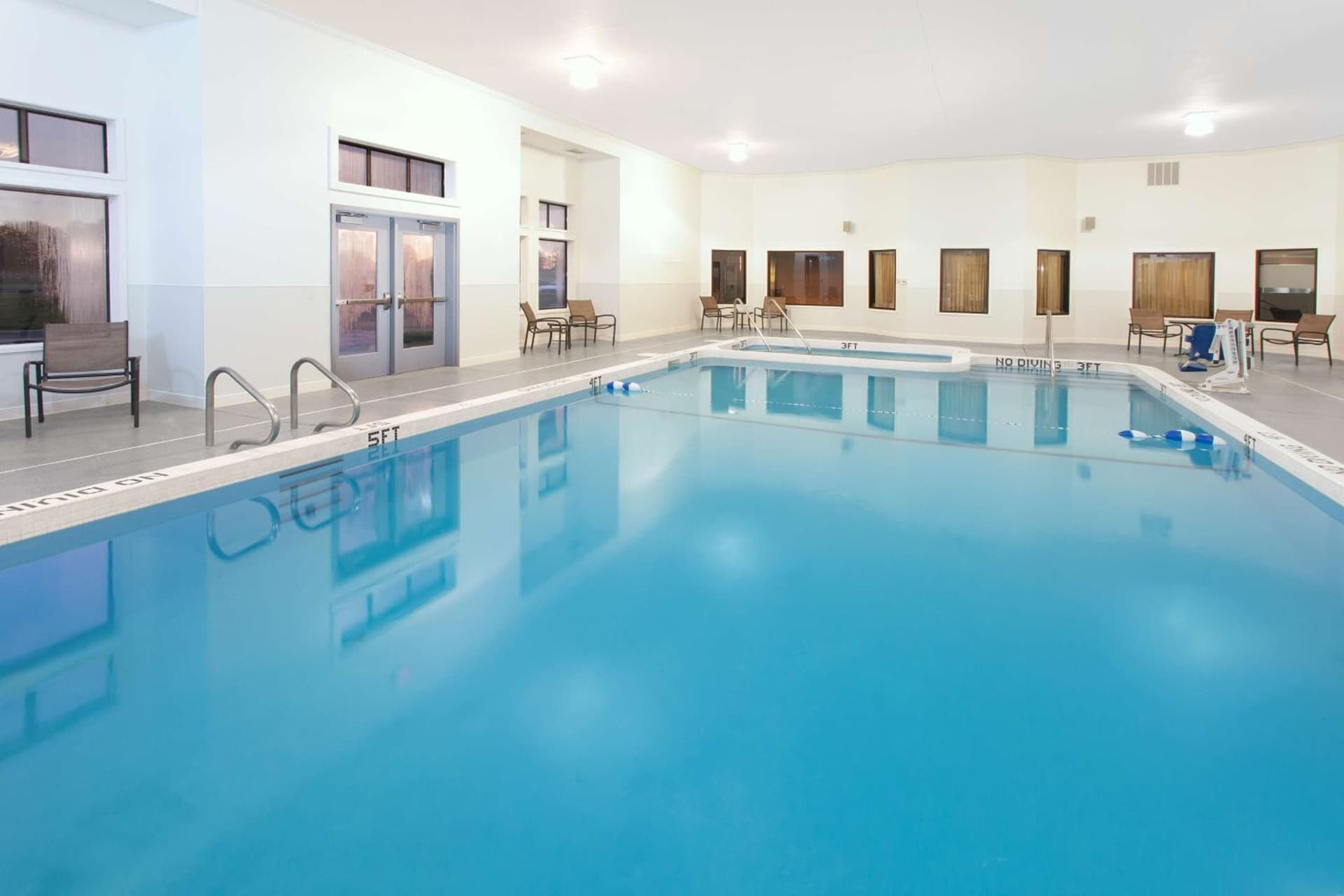 Hampton Inn Birch Run gallery photo in Birch Run, MI — image 19