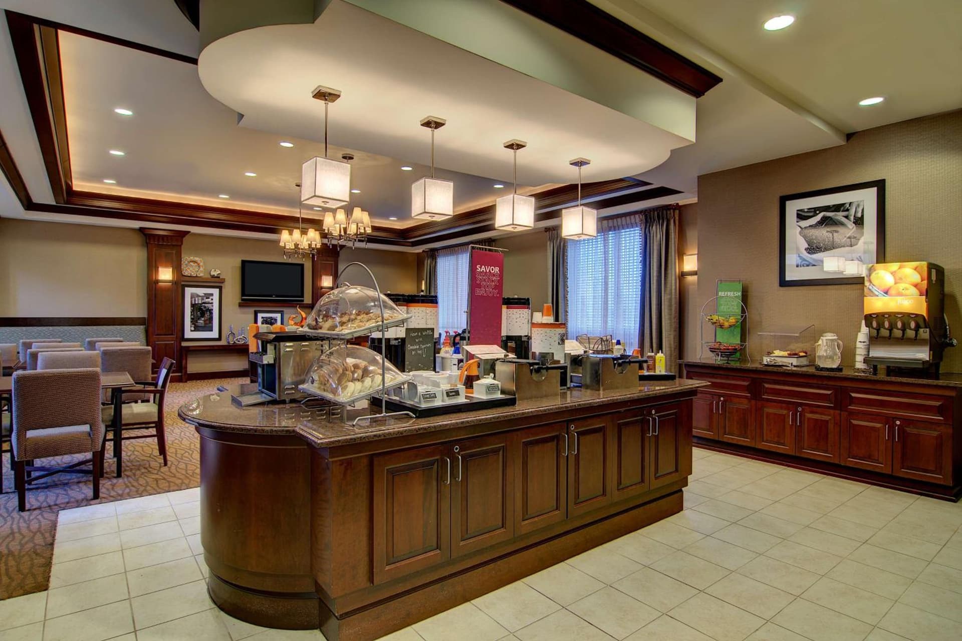 Hampton Inn & Suites Washington-Dulles International Airport gallery photo in Sterling, VA — image 16