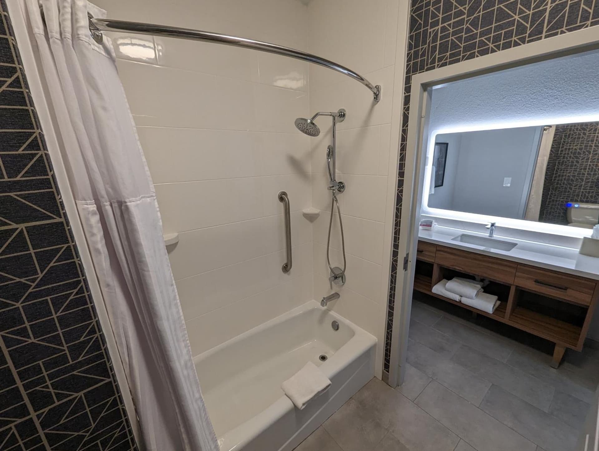 Homewood Suites Beaumont gallery photo in Beaumont, TX — image 23