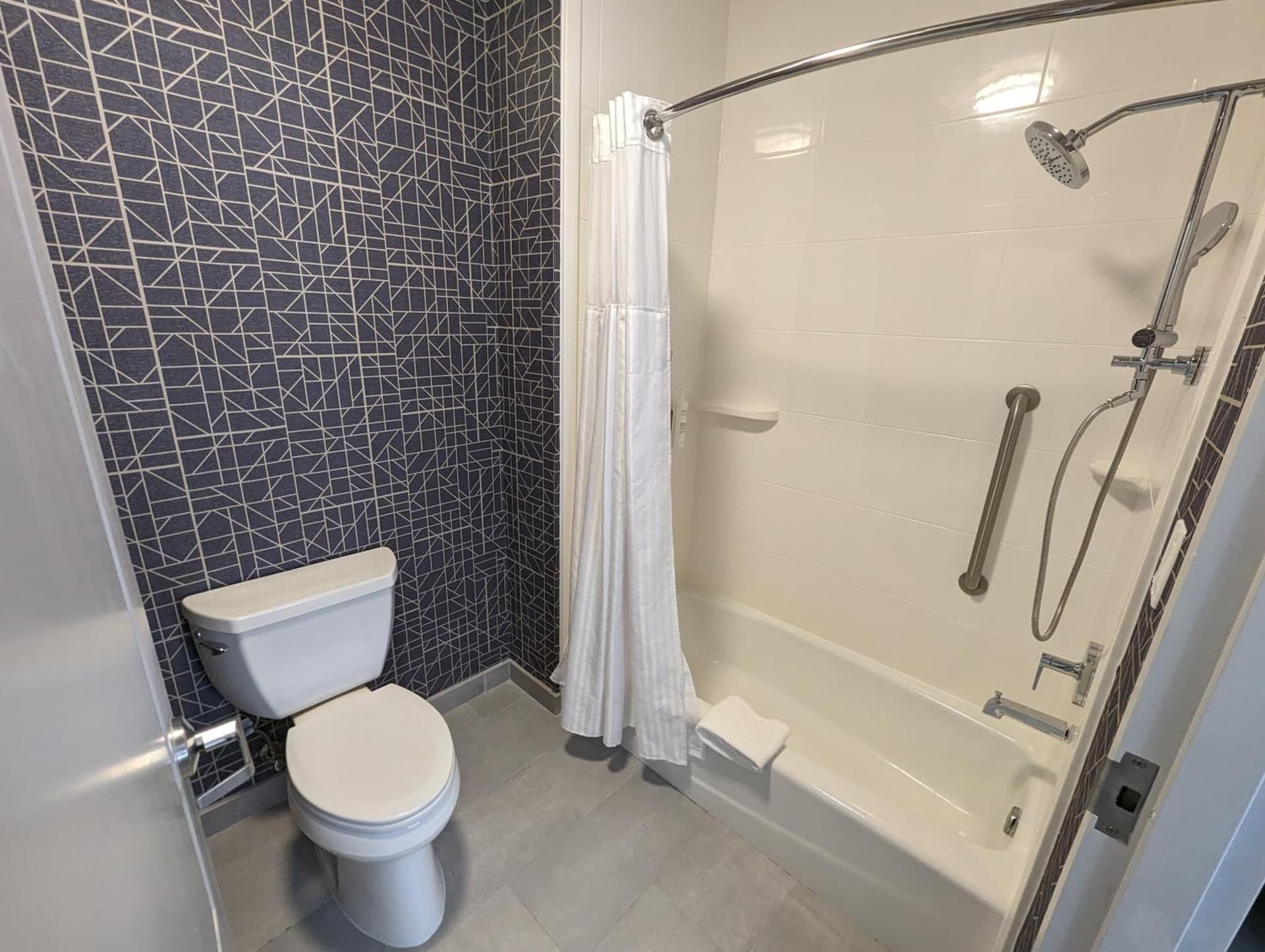 Homewood Suites Beaumont gallery photo in Beaumont, TX — image 53