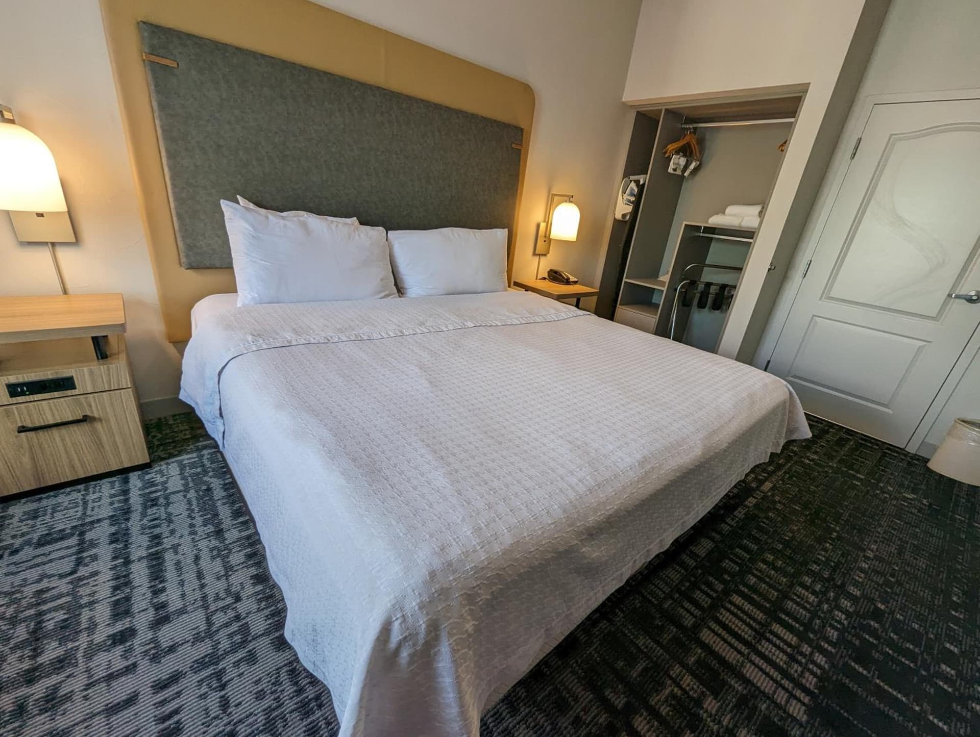 Homewood Suites Beaumont gallery photo in Beaumont, TX — image 19