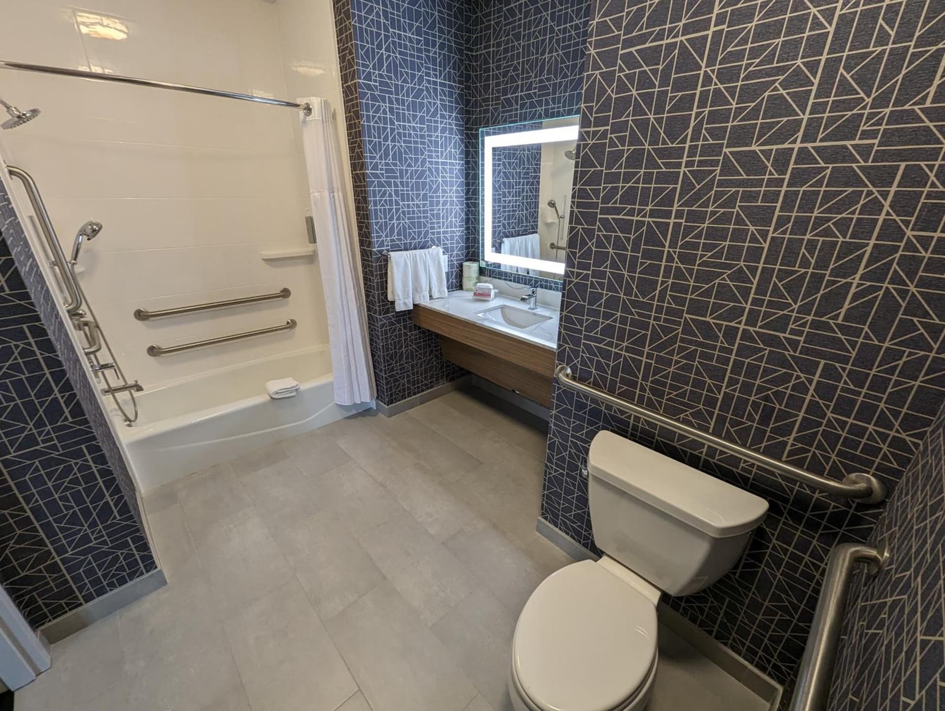 Homewood Suites Beaumont gallery photo in Beaumont, TX — image 11