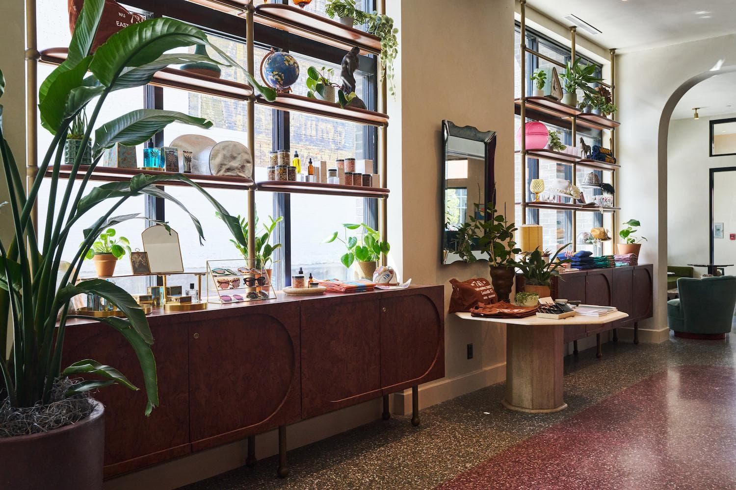 Hotel Genevieve, part of JdV by Hyatt gallery photo in Louisville, KY — image 25