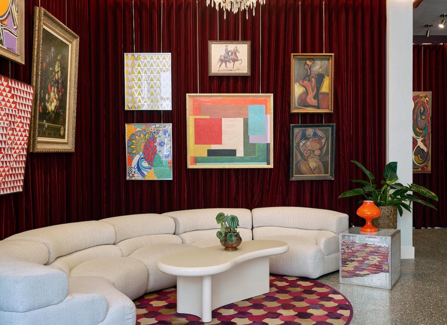 Hotel Genevieve, part of JdV by Hyatt gallery photo in Louisville, KY — image 19