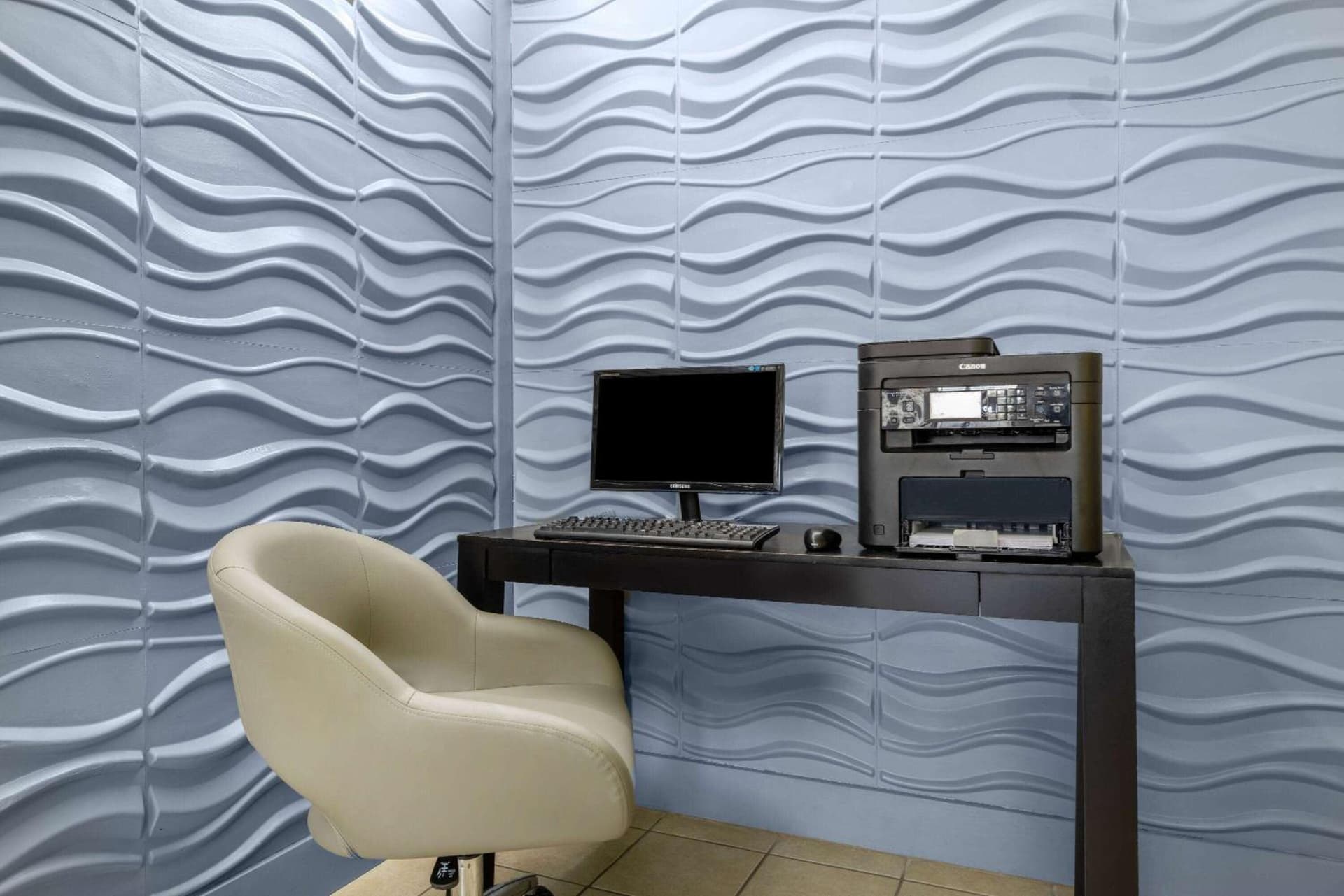 Days Inn & Suites by Wyndham Fort Bragg/Cross Creek Mall gallery photo in Fayetteville, NC — image 36