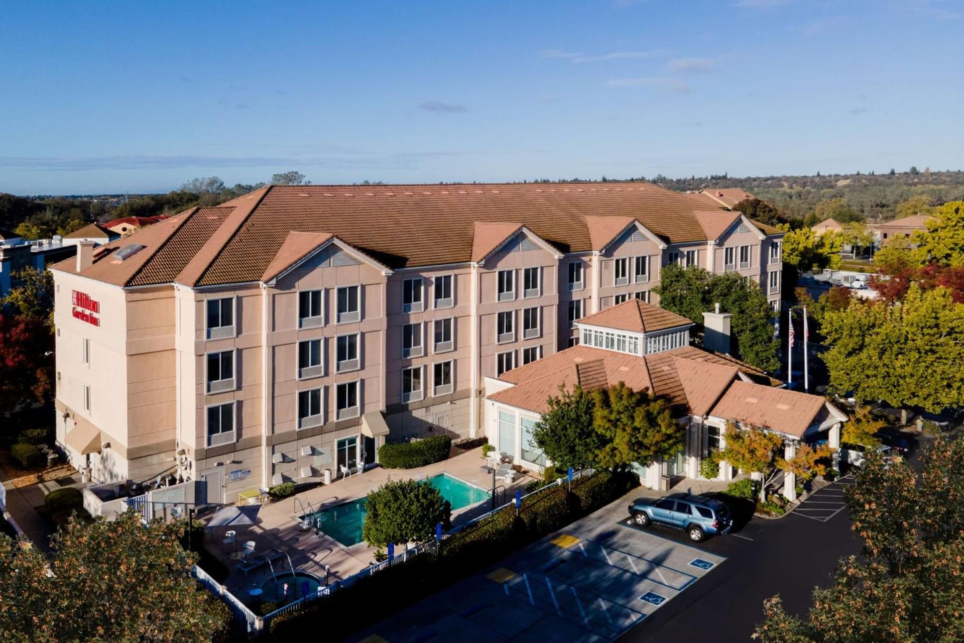 Hilton Garden Inn Folsom featured exterior or lobby in Folsom, CA — similar hotel