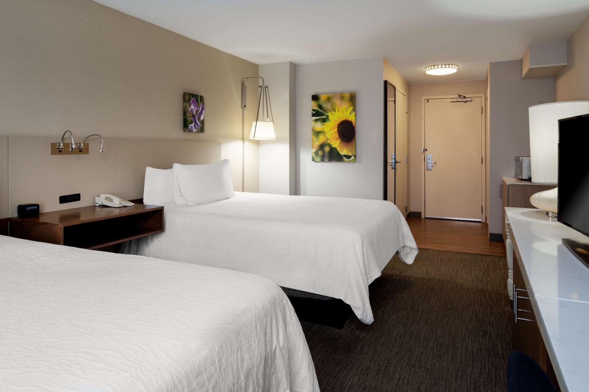 Hilton Garden Inn Folsom gallery photo in Folsom, CA — image 20
