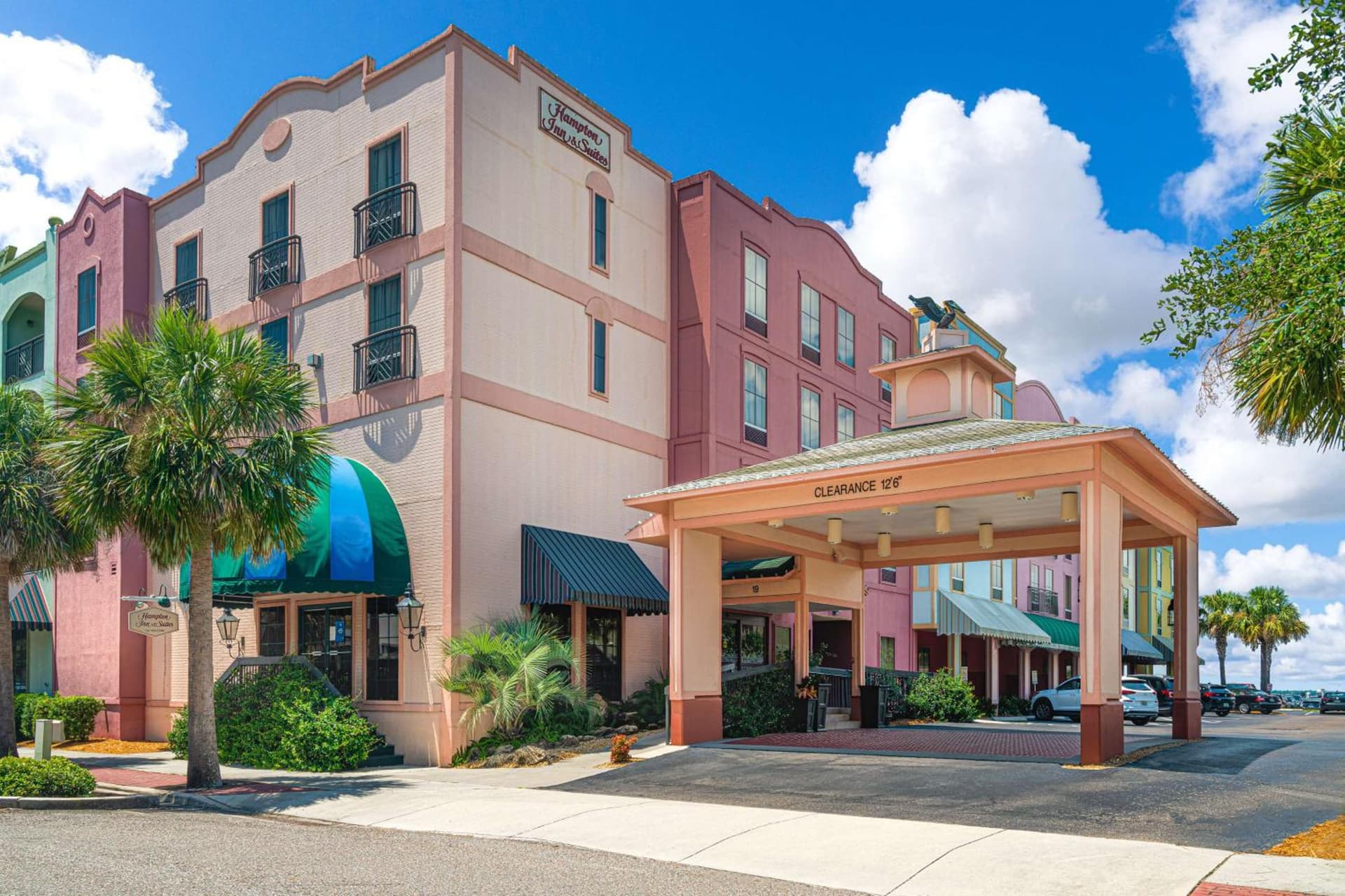 Hampton Inn & Suites Amelia Island-Historic Harbor Front — hotel in Fernandina Beach, Florida