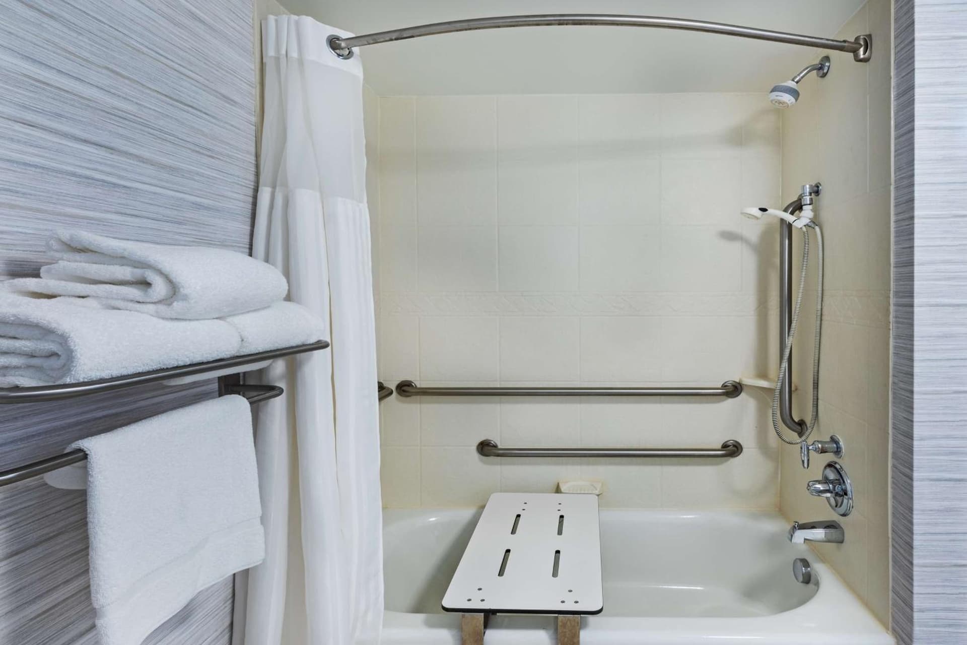 Hilton Garden Inn Aiken gallery photo in Aiken, SC — image 12