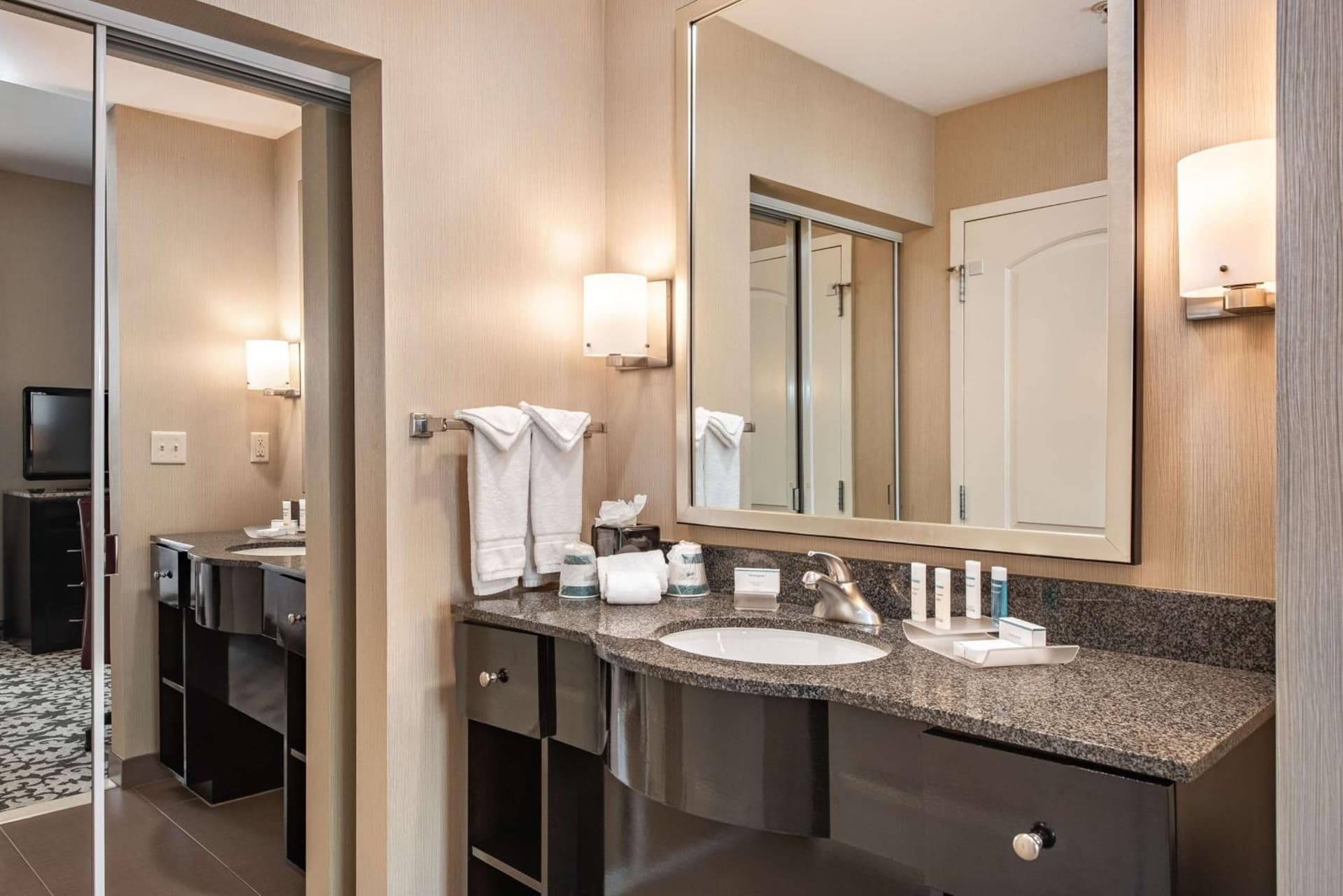 Homewood Suites by Hilton Oxnard/Camarillo gallery photo in Oxnard, CA — image 75