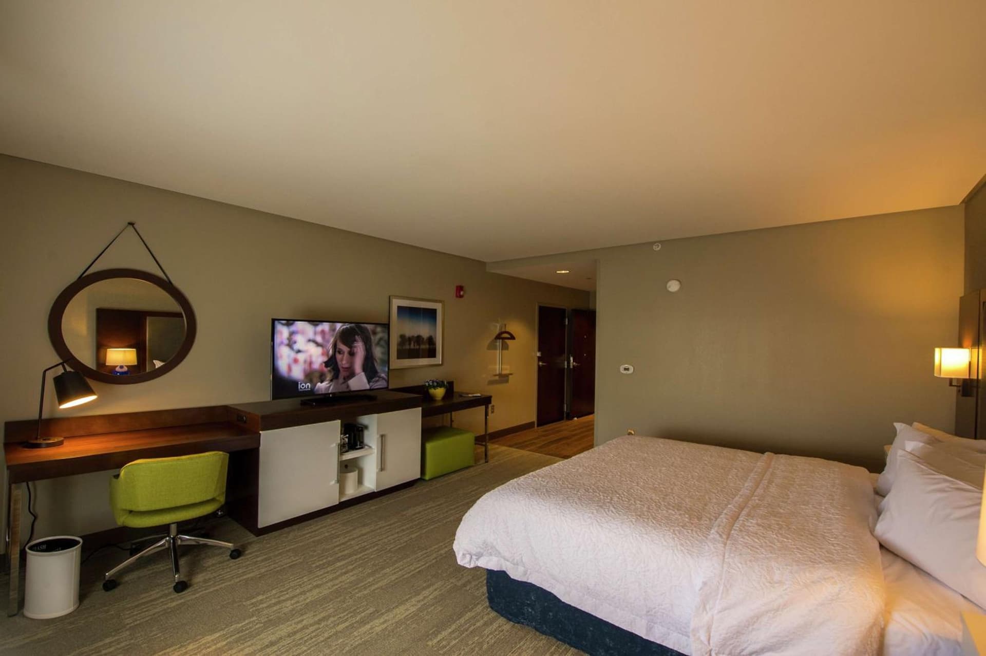 Hampton Inn & Suites/Foxborough/Mansfield gallery photo in Foxborough — image 11