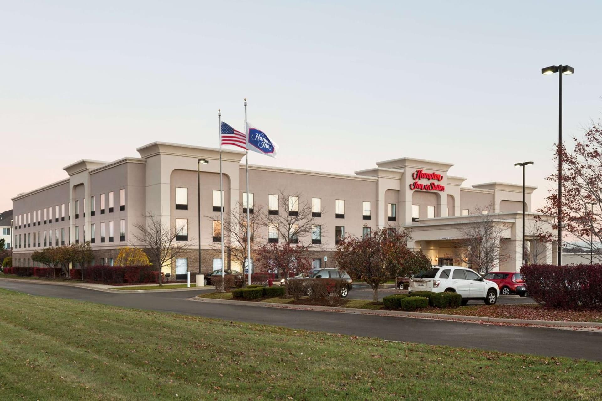 Hampton Inn & Suites Detroit Sterling Heights featured exterior or lobby in Sterling Heights, MI — similar hotel