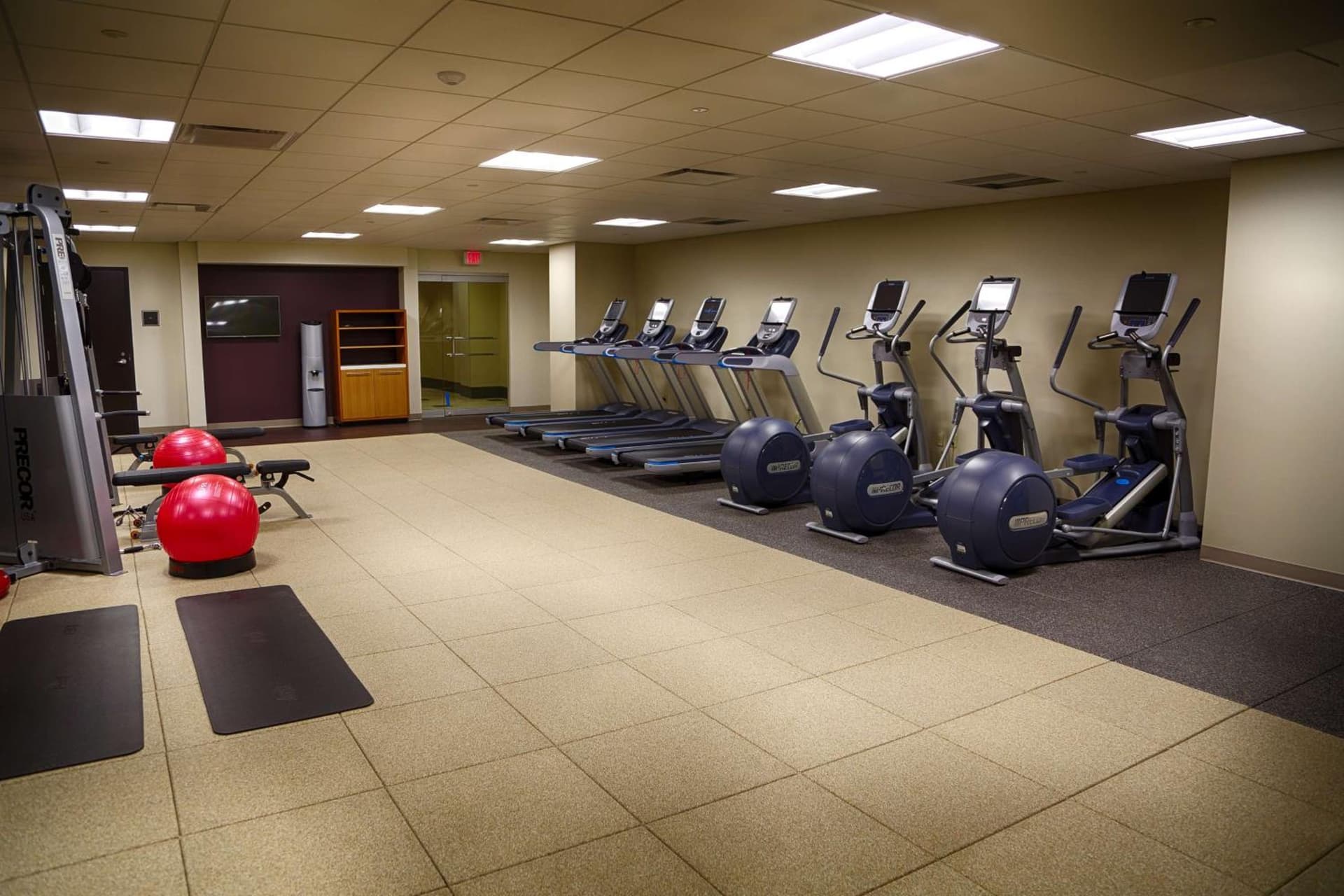 DoubleTree by Hilton Lawrenceburg gallery photo in Lawrenceburg, IN — image 8