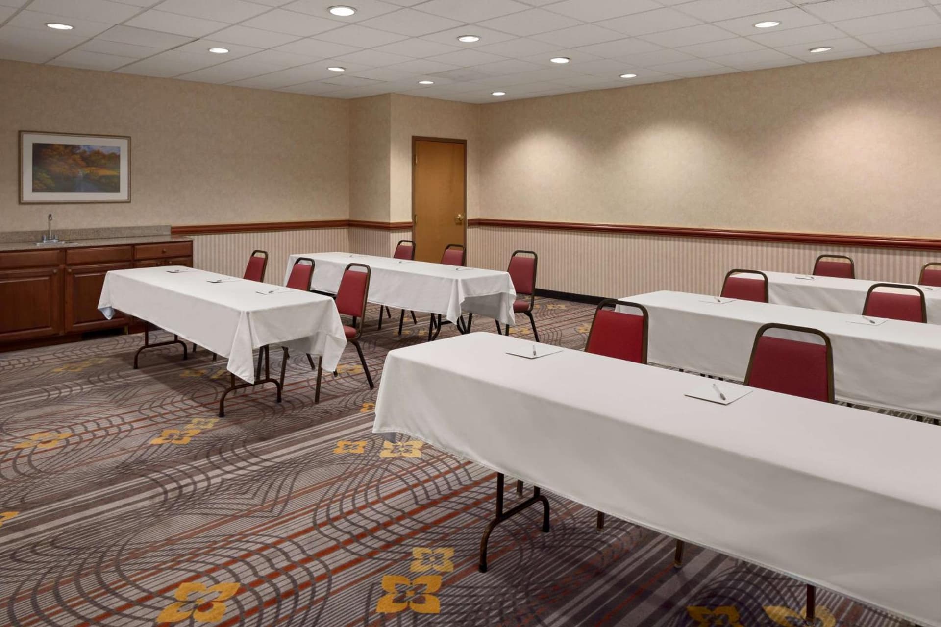 Hampton Inn & Suites Detroit Sterling Heights gallery photo in Sterling Heights, MI — image 7