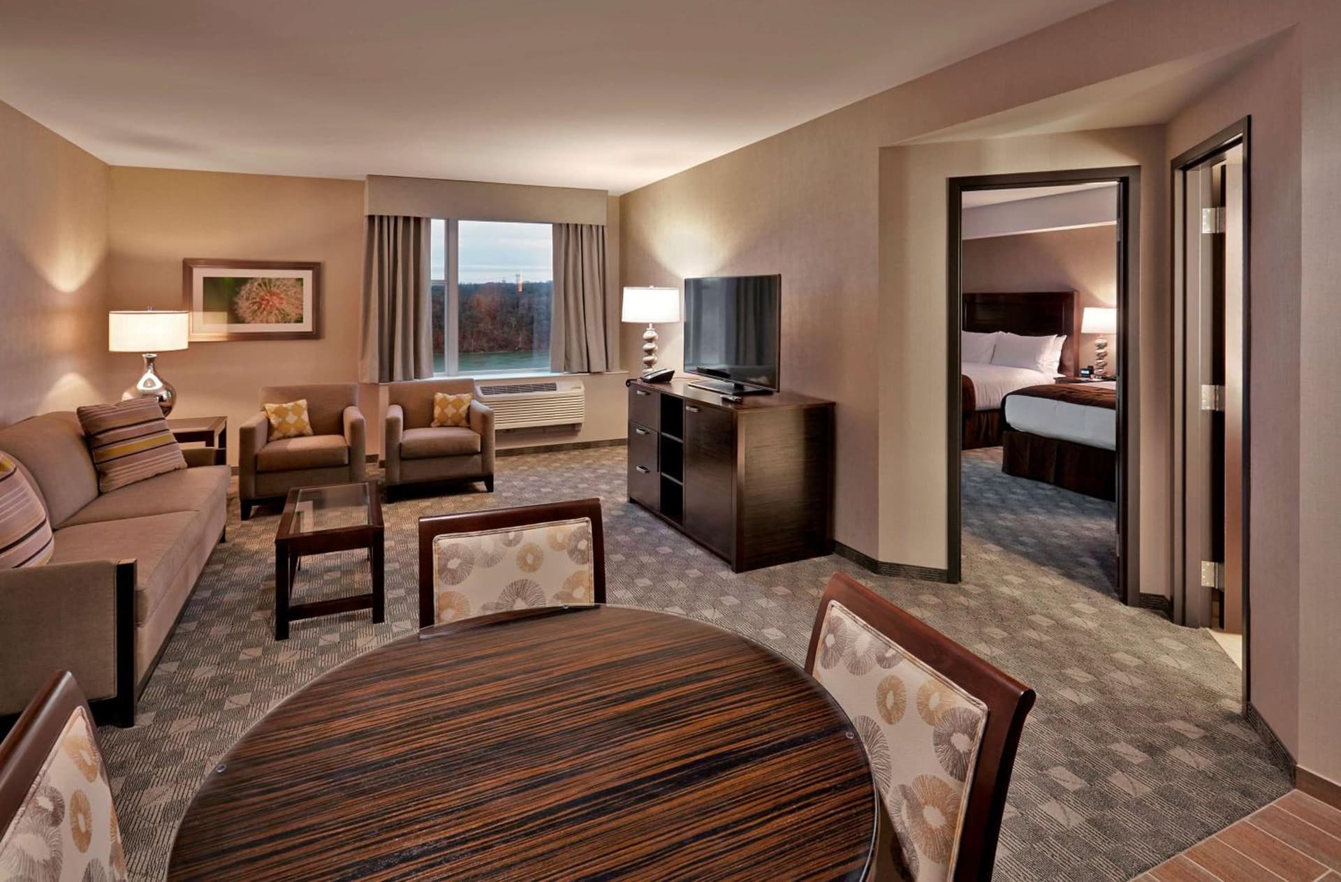 DoubleTree by Hilton Lawrenceburg gallery photo in Lawrenceburg, IN — image 7