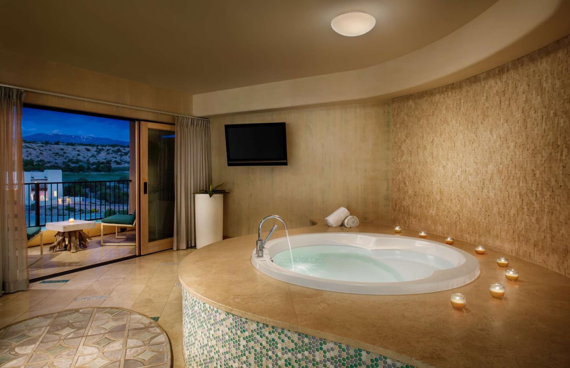 Hilton Santa Fe Buffalo Thunder property views in Santa Fe, NM — gallery photo 3