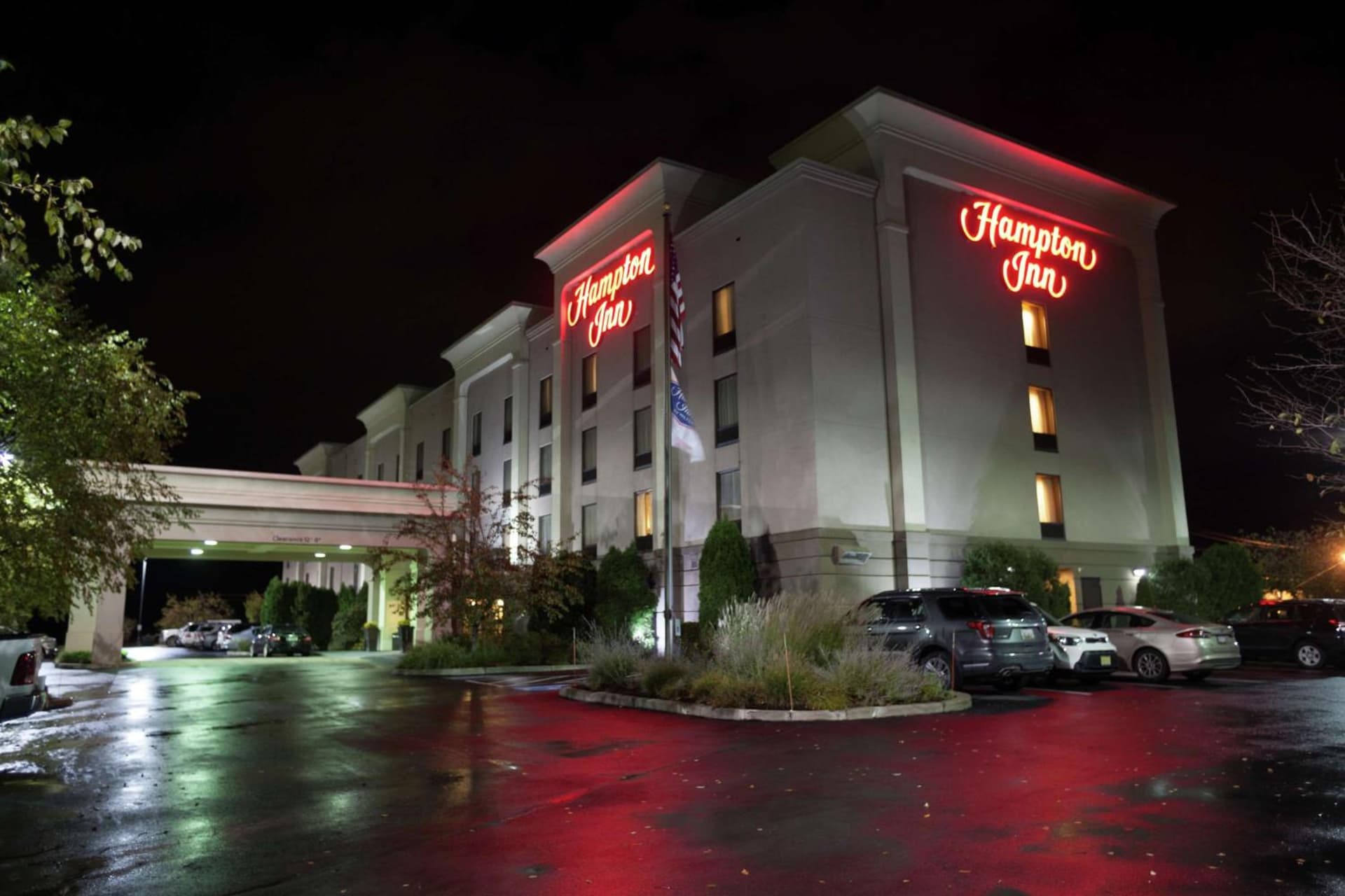 Hampton Inn Oneonta featured exterior or lobby in Oneonta, NY — similar hotel