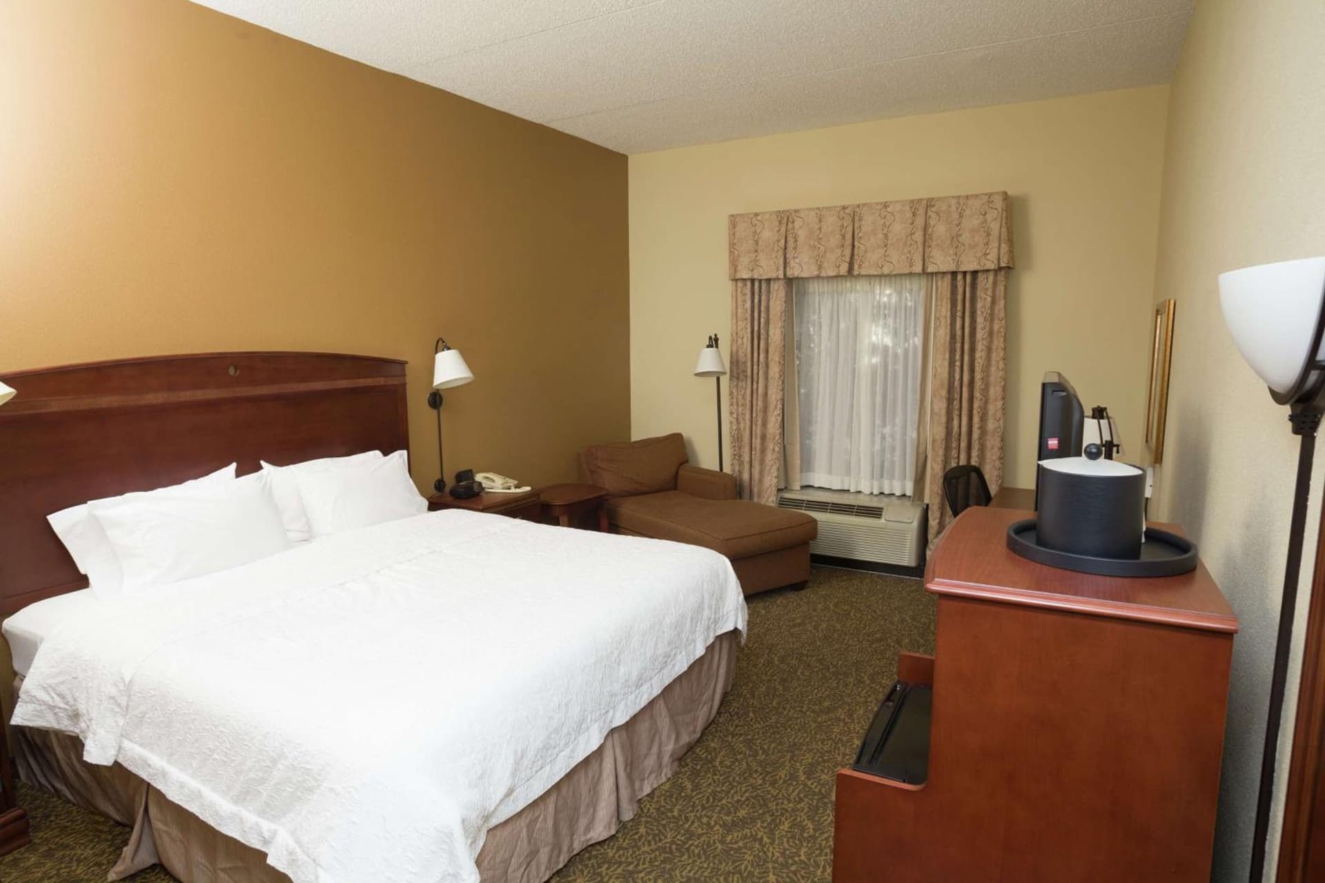 Hampton Inn Oneonta gallery photo in Oneonta, NY — image 28