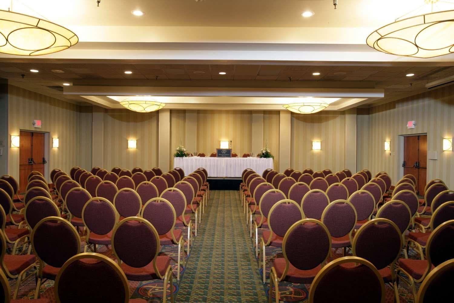 DoubleTree by Hilton Murfreesboro gallery photo in Murfreesboro, TN — image 30
