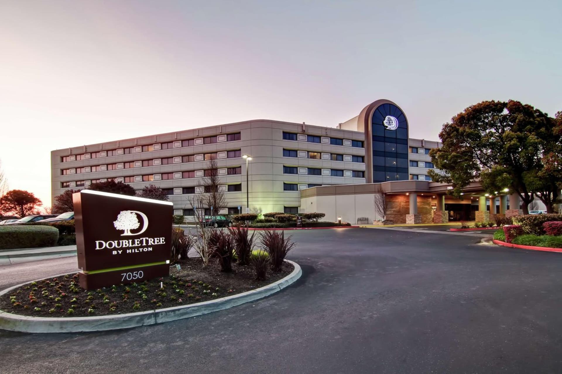 DoubleTree by Hilton Pleasanton at The Club — hotel in Pleasanton, California