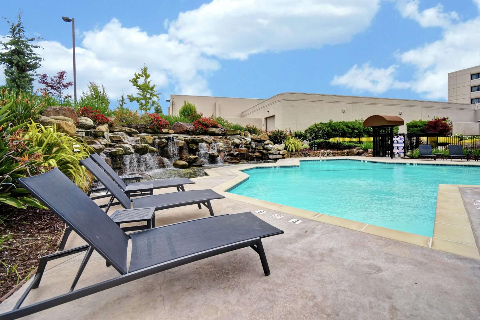DoubleTree by Hilton Pleasanton at The Club gallery photo in Pleasanton, CA — image 13