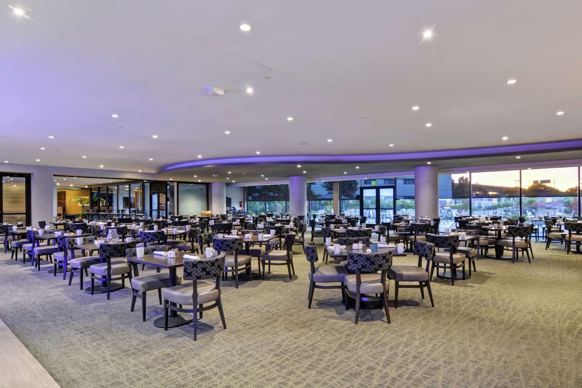 DoubleTree by Hilton Pleasanton at The Club gallery photo in Pleasanton, CA — image 4
