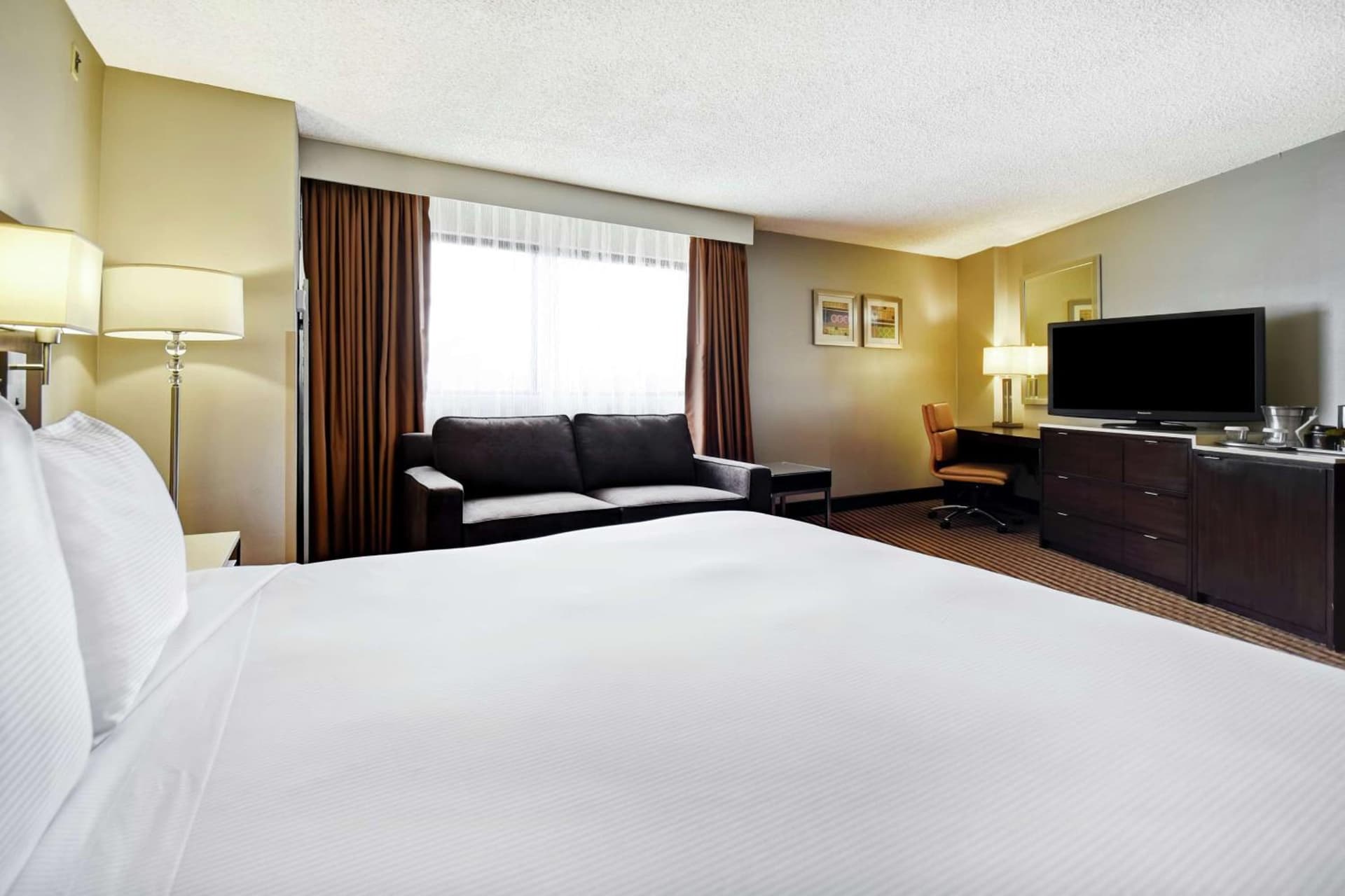 DoubleTree by Hilton Pleasanton at The Club gallery photo in Pleasanton, CA — image 60