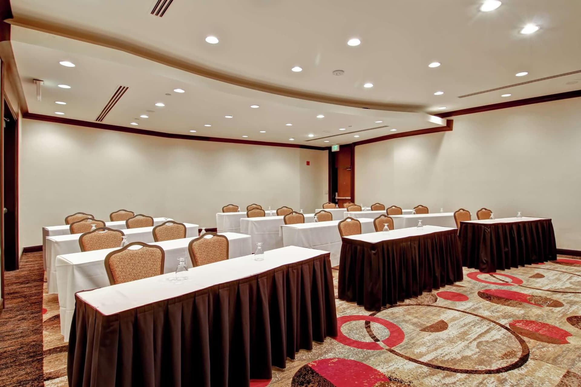 DoubleTree by Hilton Pleasanton at The Club gallery photo in Pleasanton, CA — image 40