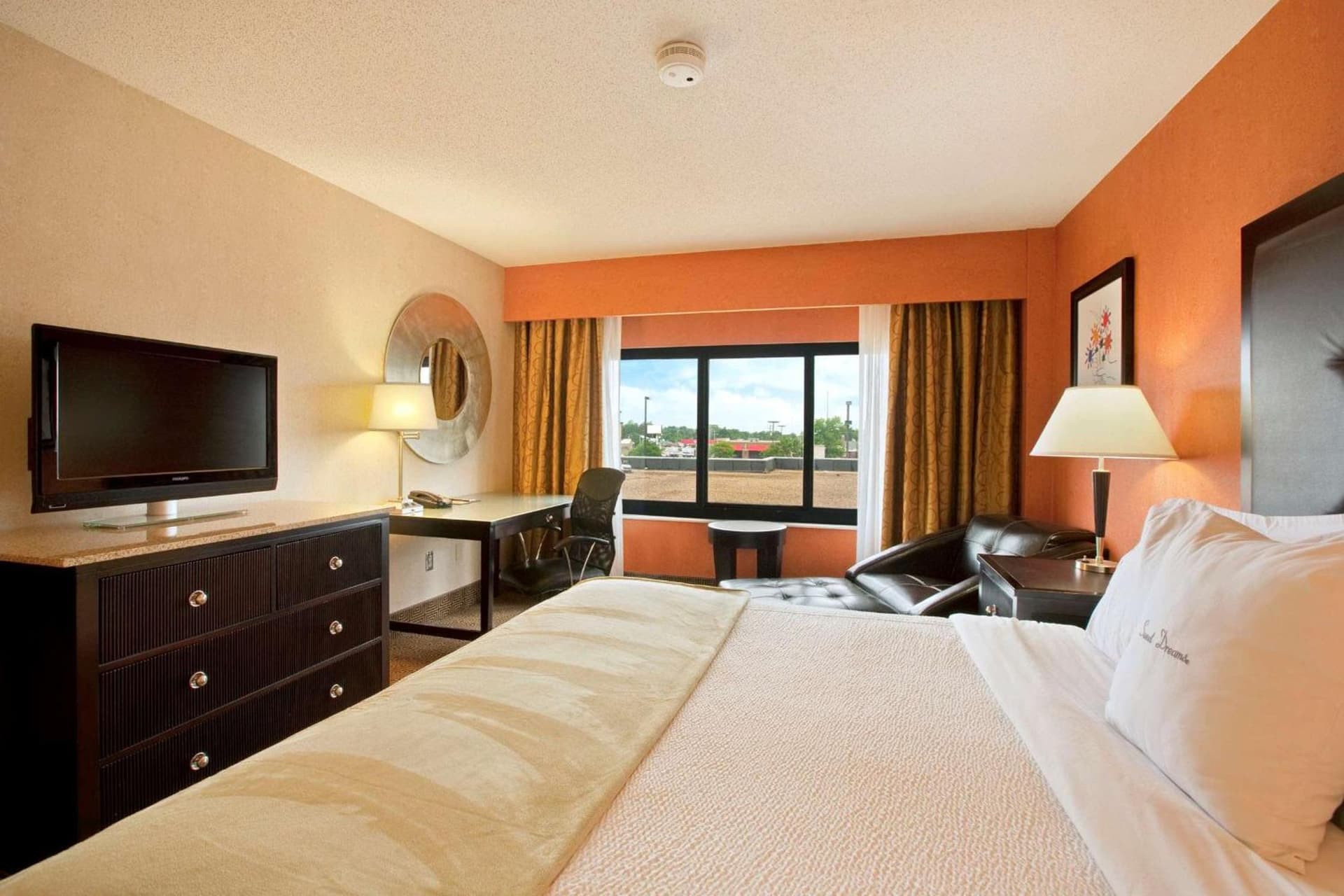 DoubleTree by Hilton Springfield gallery photo in Springfield, MO — image 11